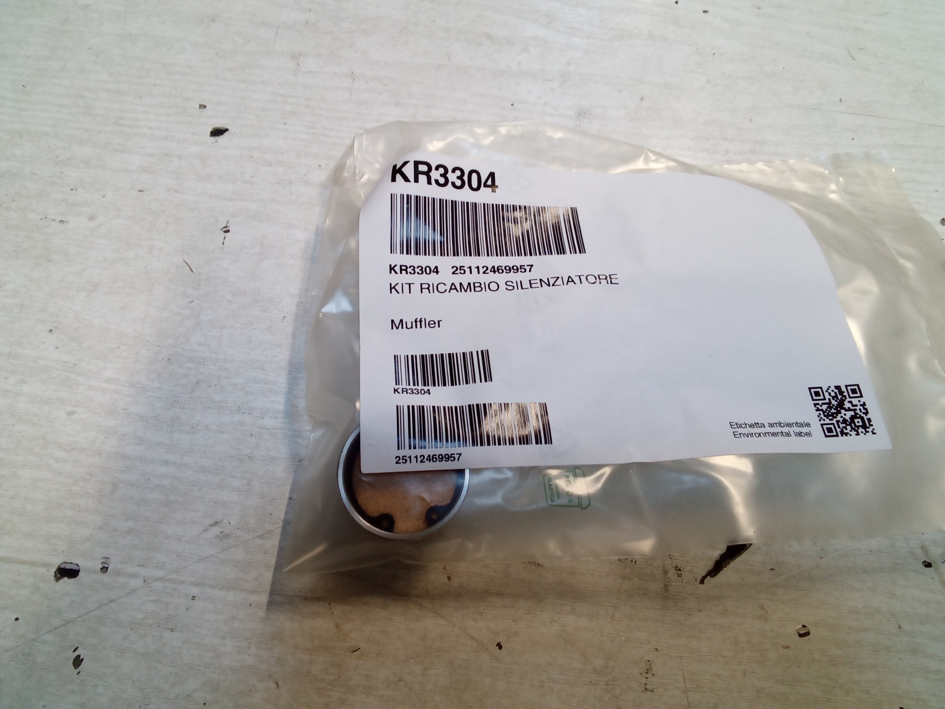 KR3304