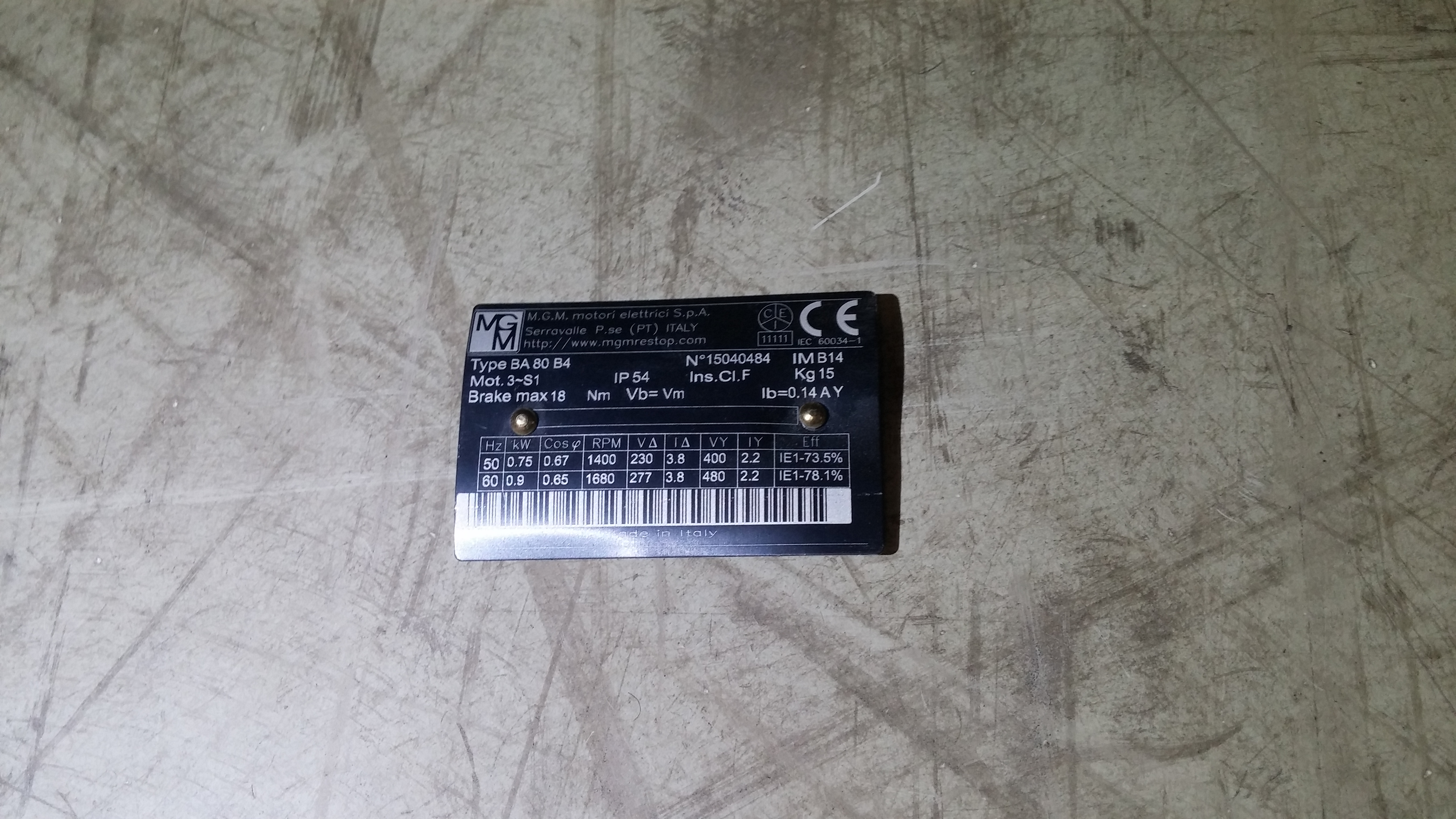 BA 80 B4 kw 0,75