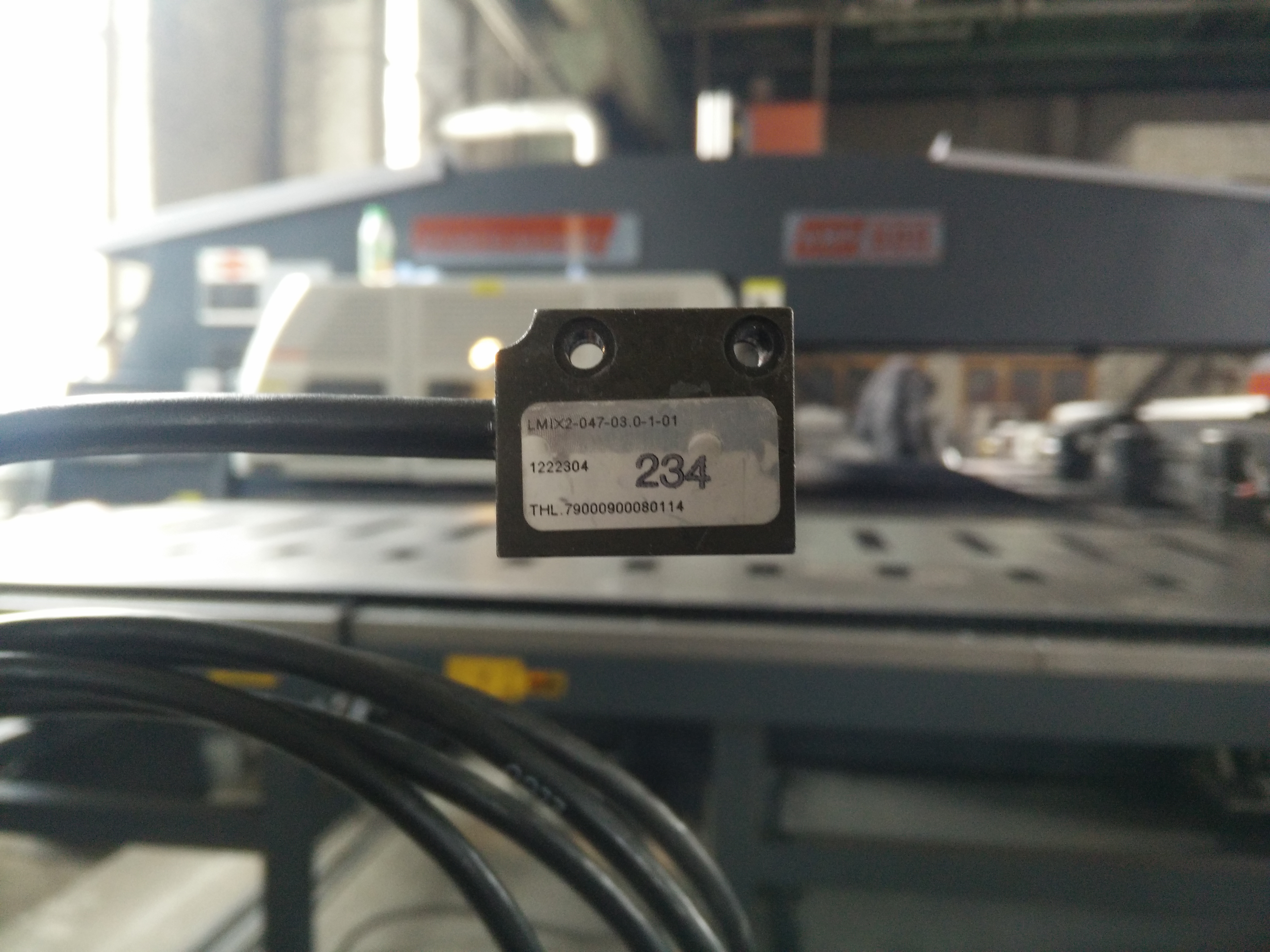 LMIX2-047-03.0-1-01 THL79000900080114  OEM!!