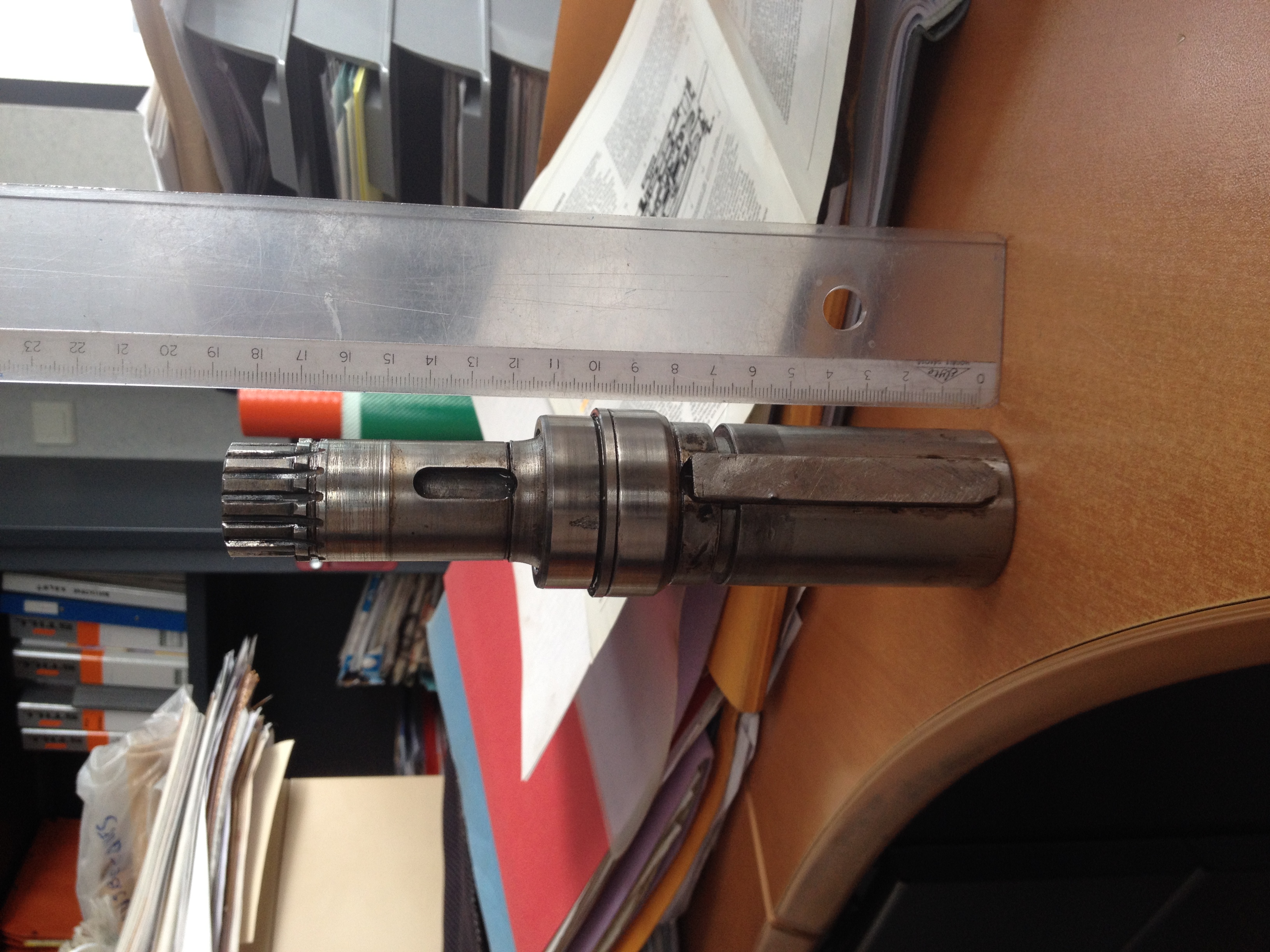 SHAFT N°13 for hydraulic drive type 63 