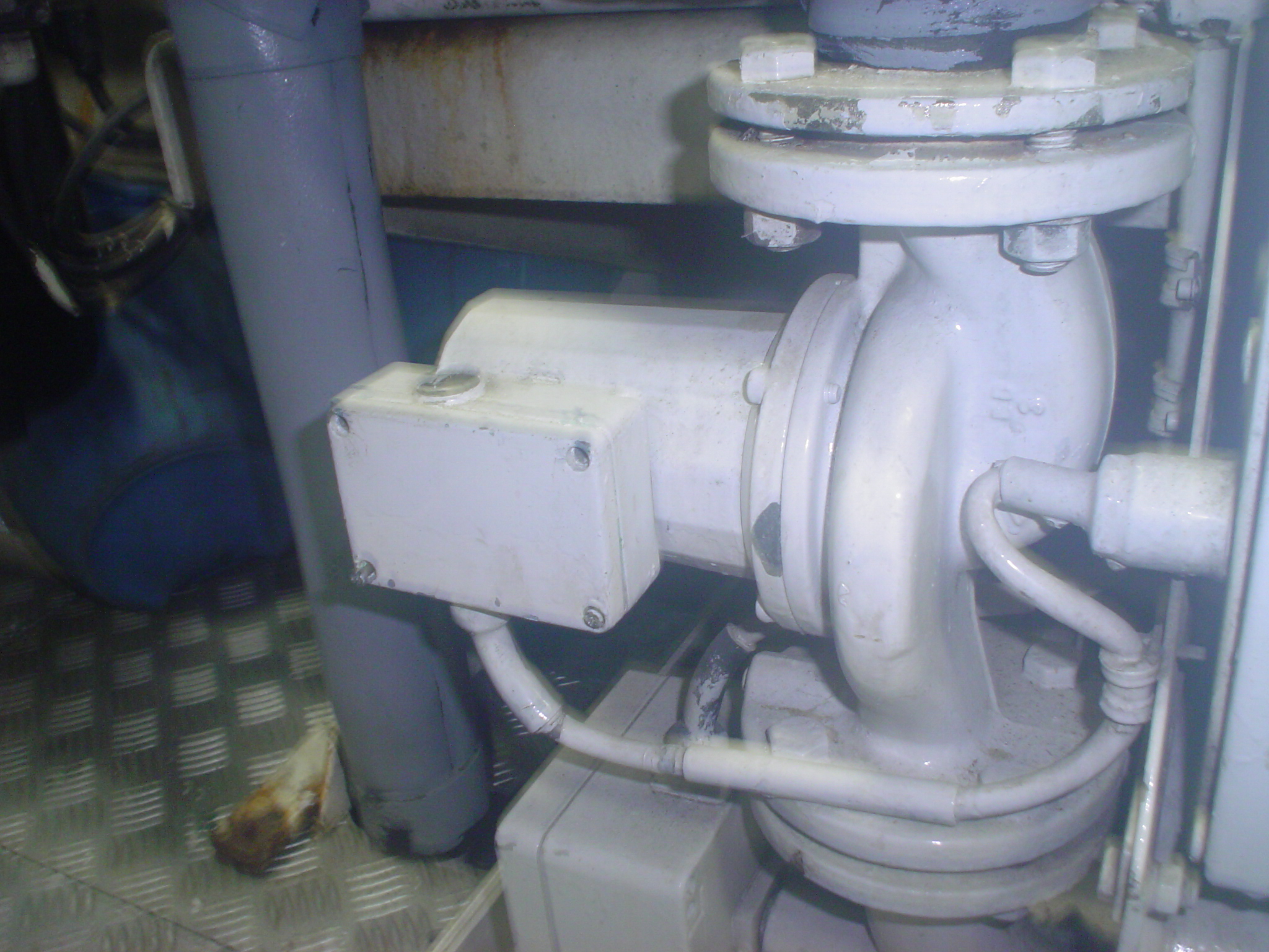 2006581 replaced by IPL 40/110-0,12/4 PN 16 -S2-440V-60Hz 