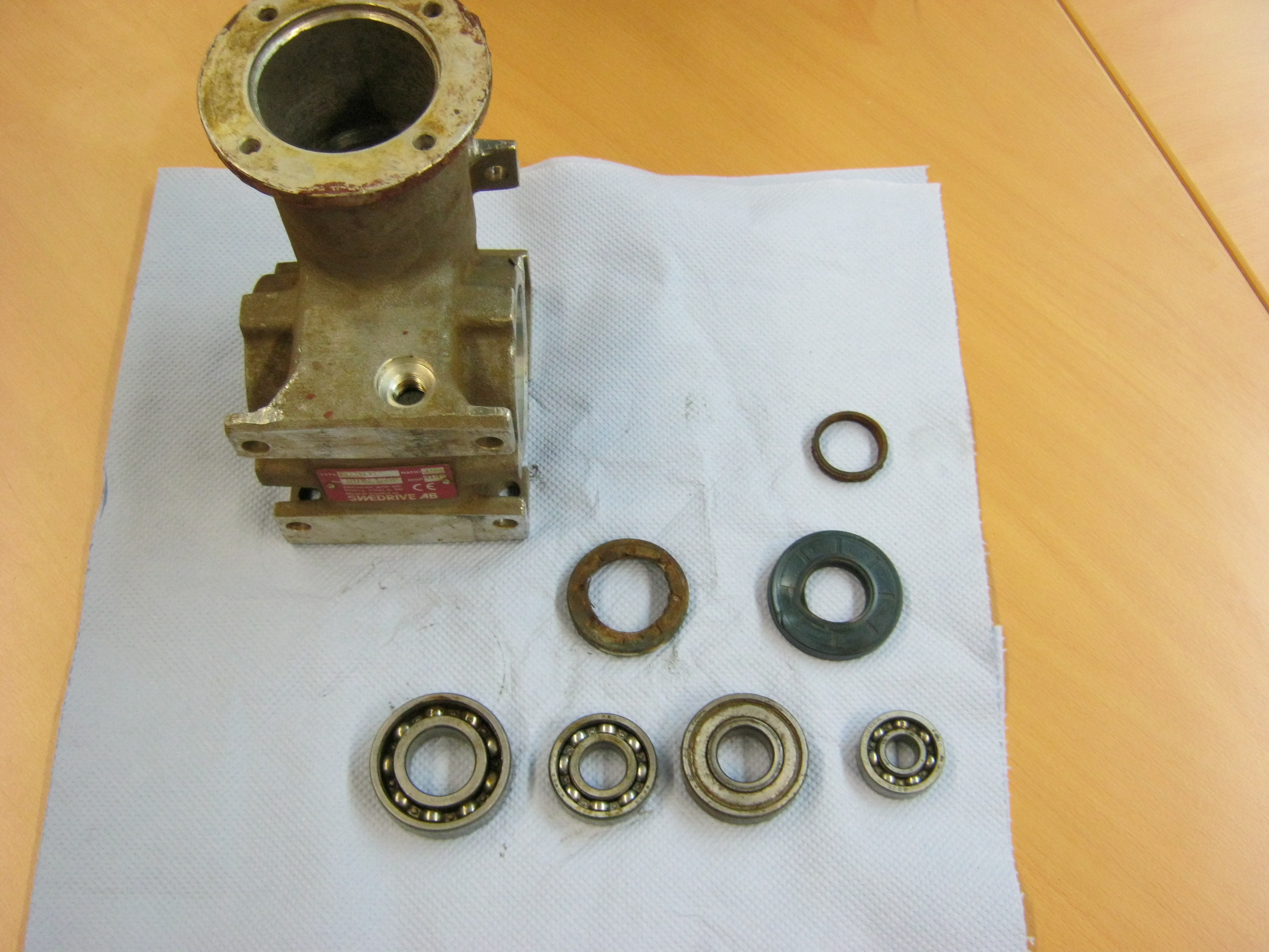 Bearing set complete for type: F035D0
