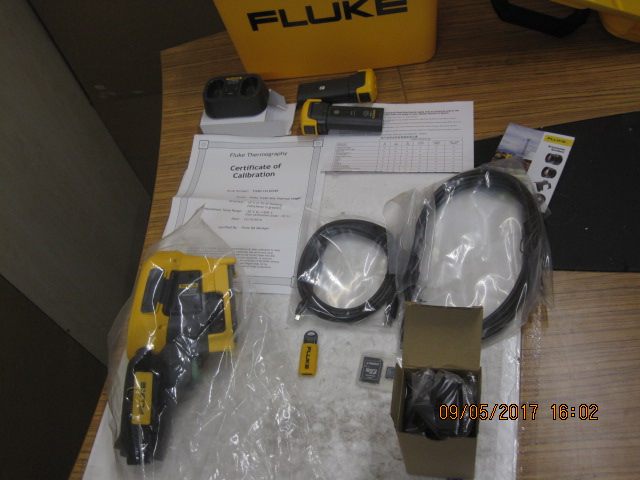 FLUKE TI450 9HZ 