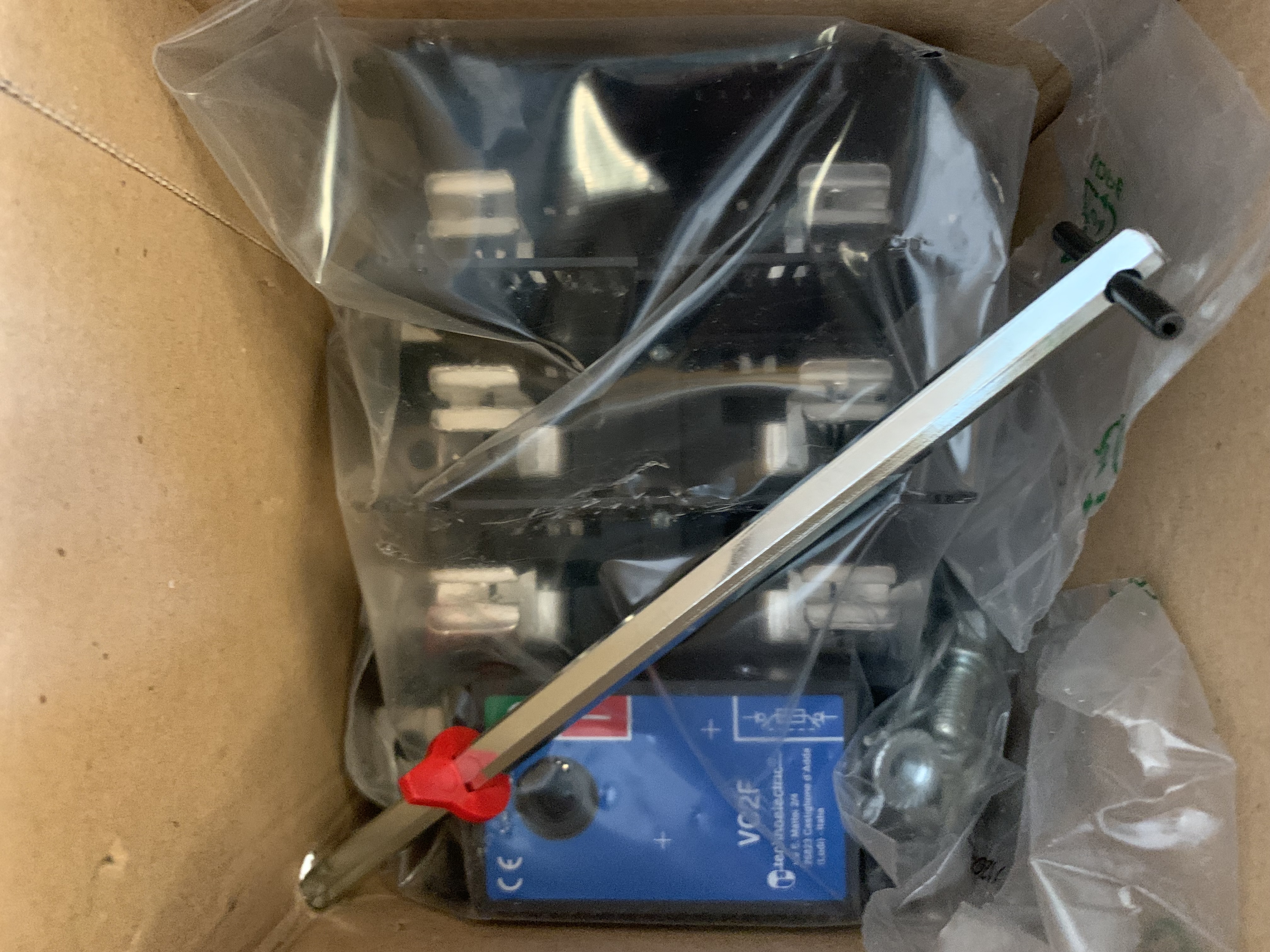 p/n: 12052SM, Type: VC2F