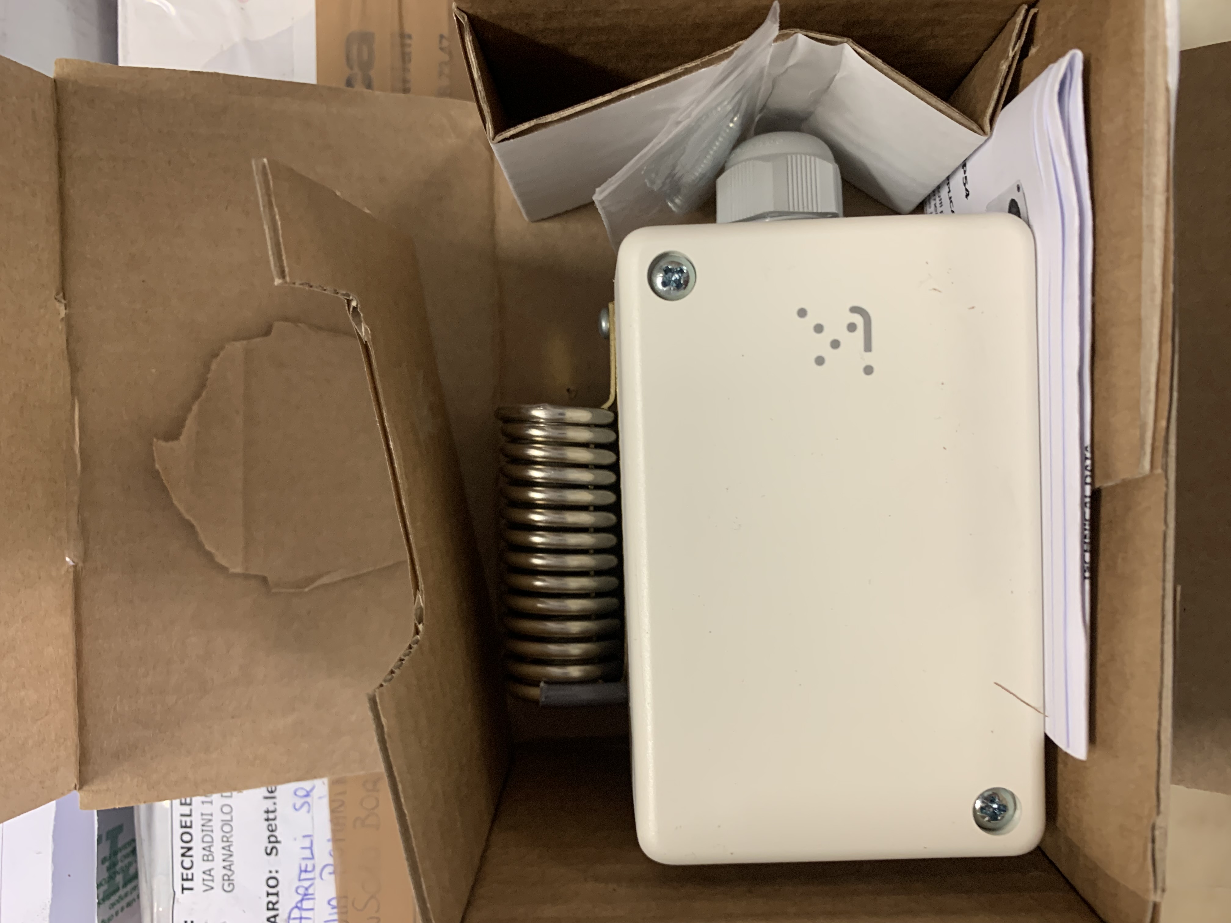 ET060U