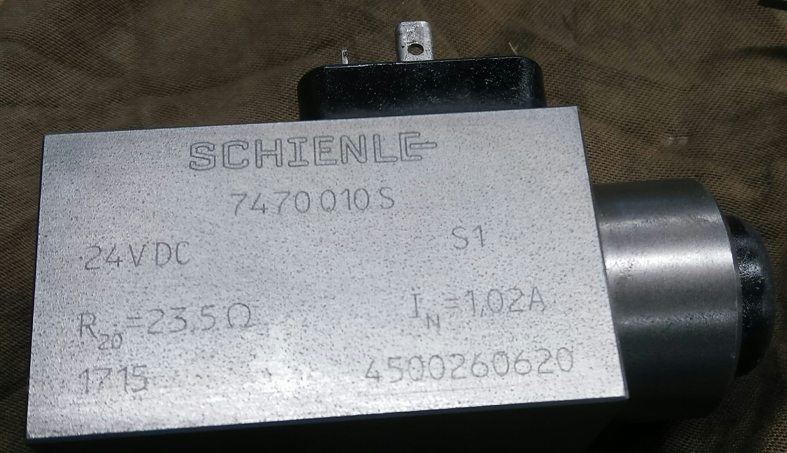 7470 010S