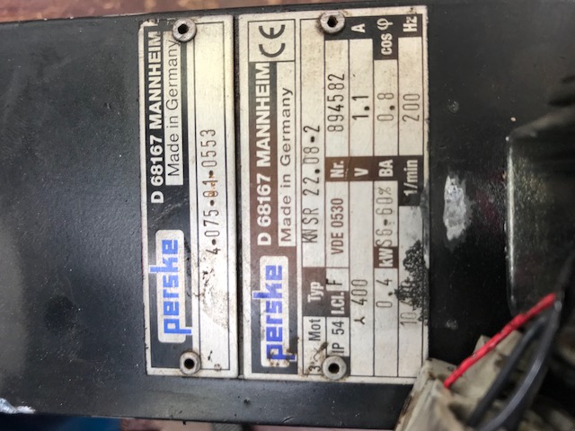 4-075-01-0553 