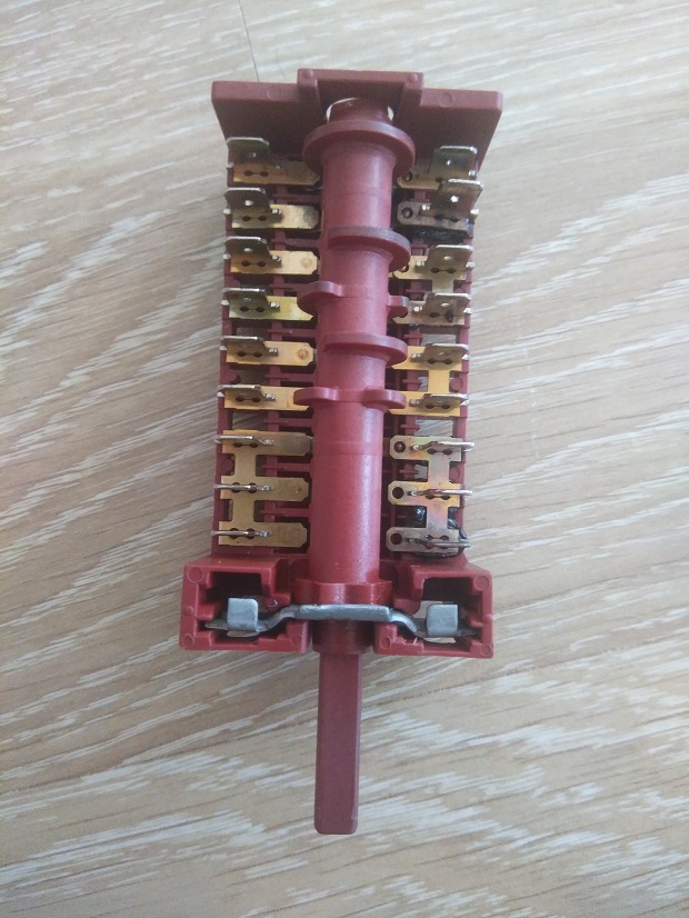 860707