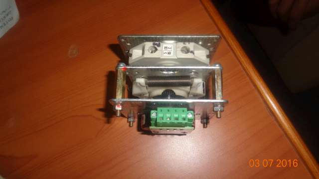 5240044004 (Drahtpotentiometer T1420) entspricht :T130C Nr4 2x4.529 kOhms 