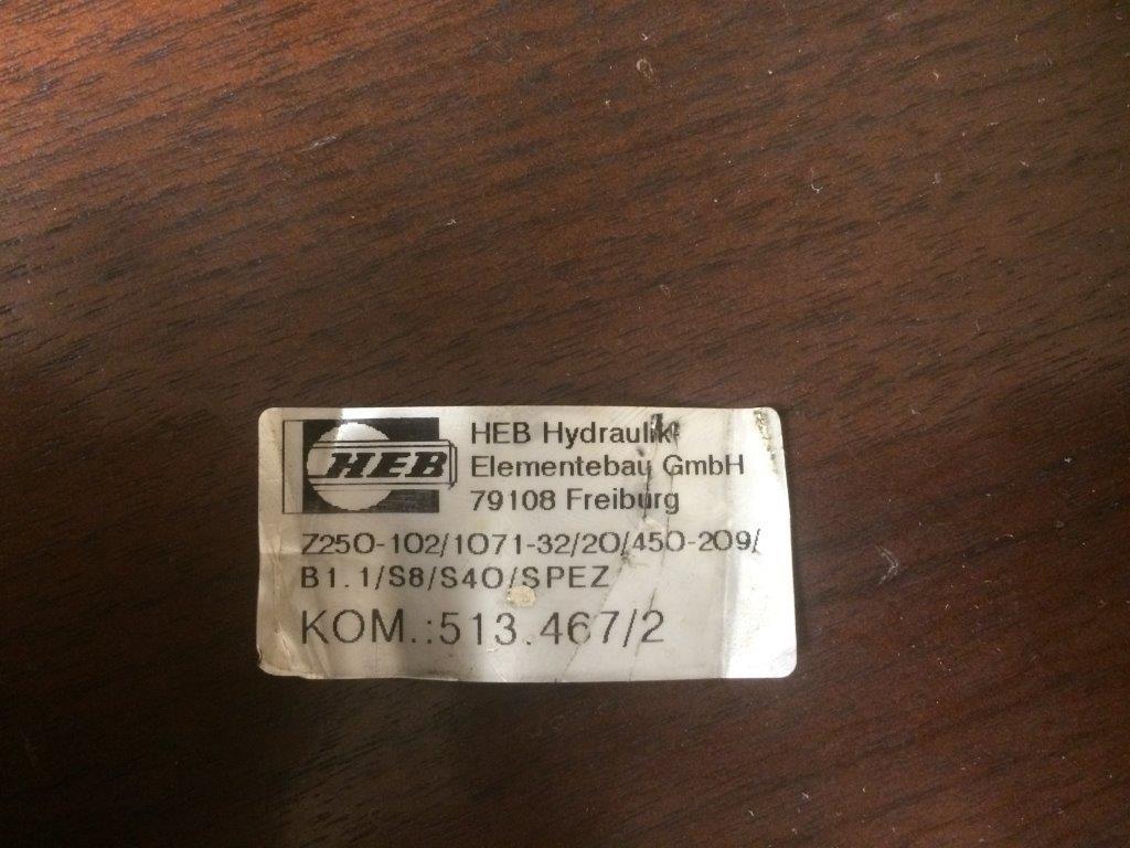 Z250-102/1071-32/20/450,00-209/B1.1 /S8/S40/spez 