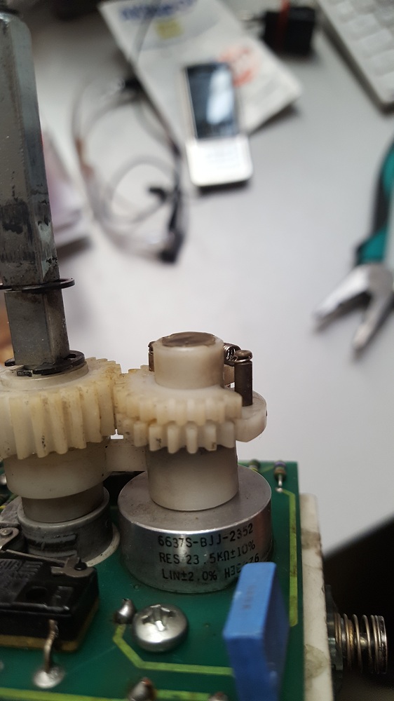 obsolete 6637S-BJJ-2352 replaced by 6637S-1-203