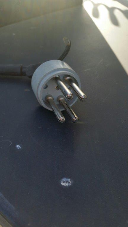 Aluminium plugs for sockets  FSQ type - threaded cable entry  ¾” - 4P+T 32A - 500V  