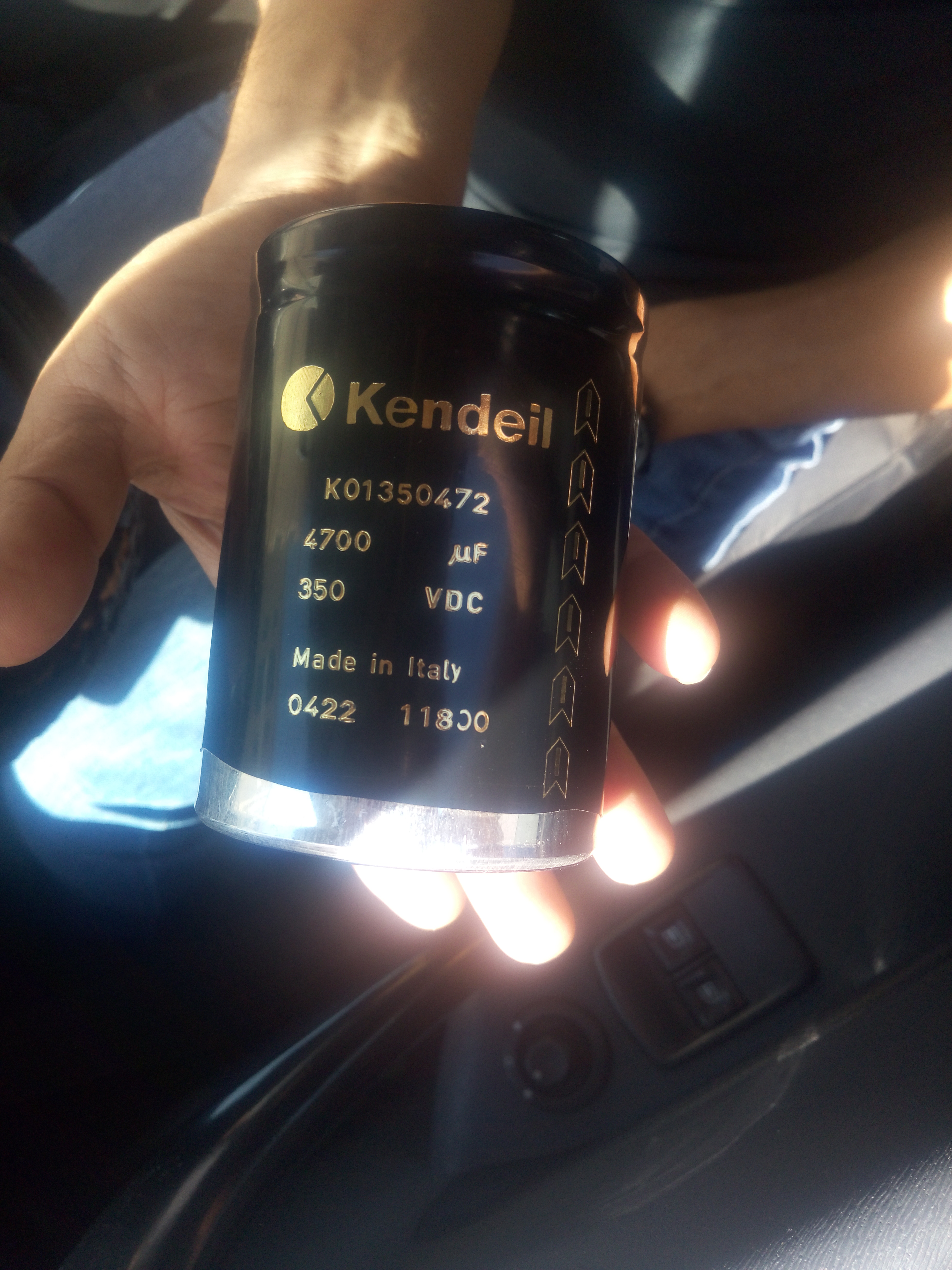  K01 350V 4.700µF 20% 76x105mm  