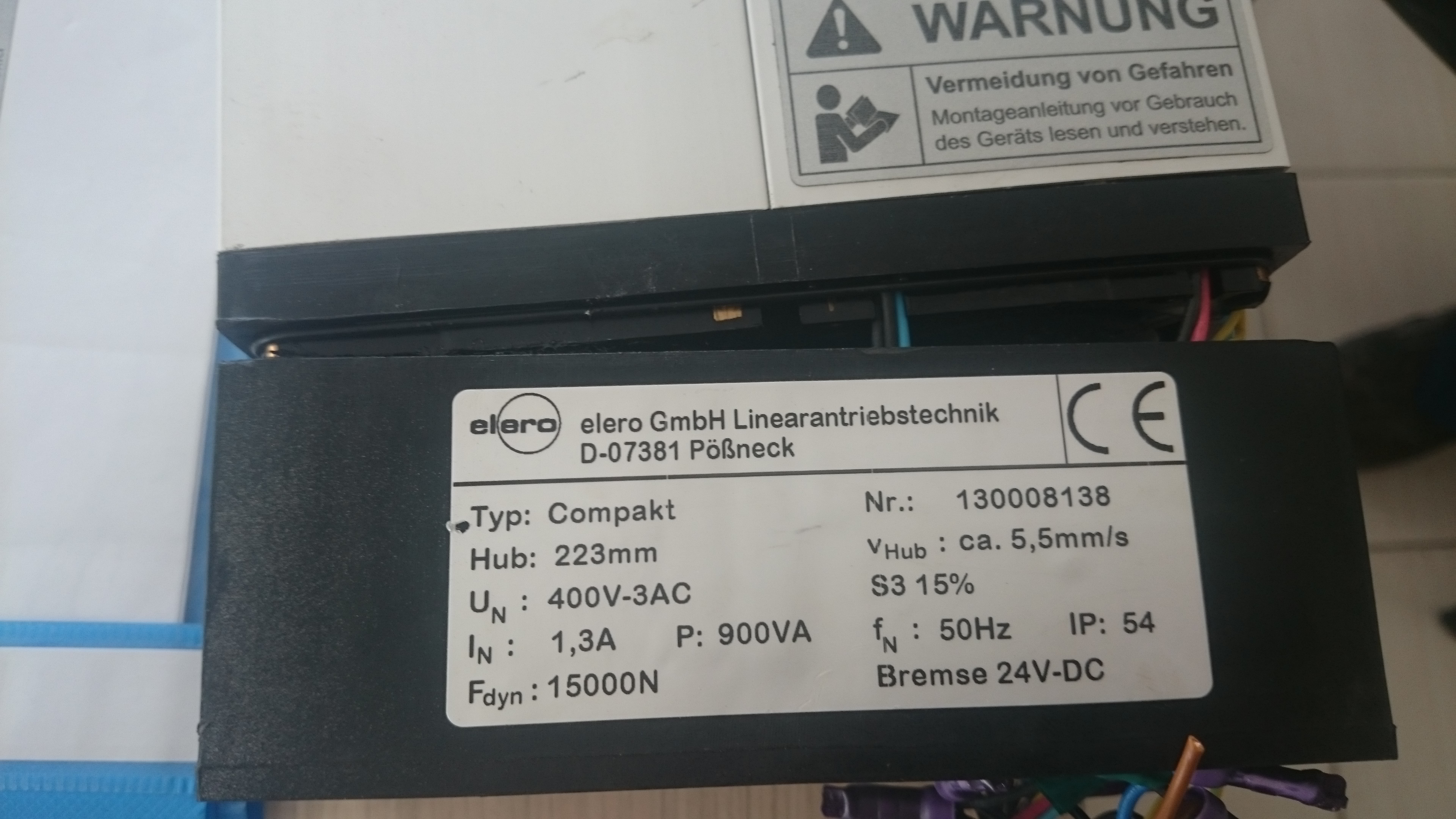 130008138 (759143701) 