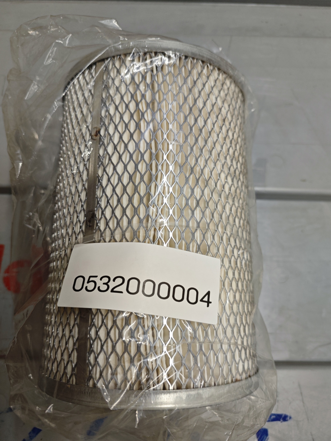 0532000004