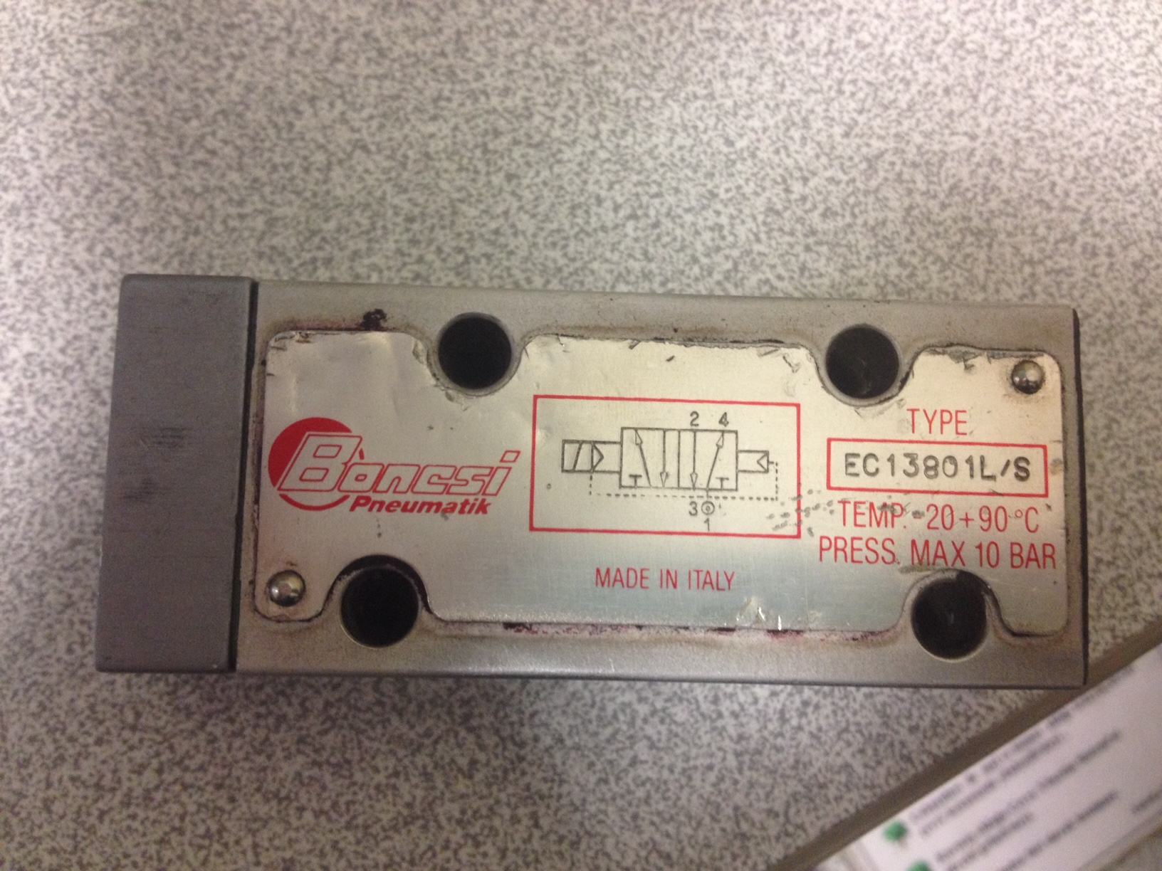 EC13801L/S