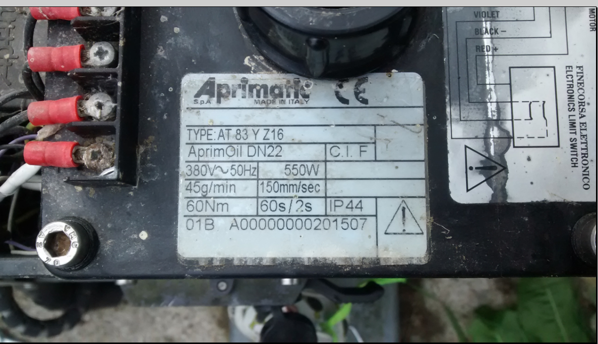 AT 83 Y Z16