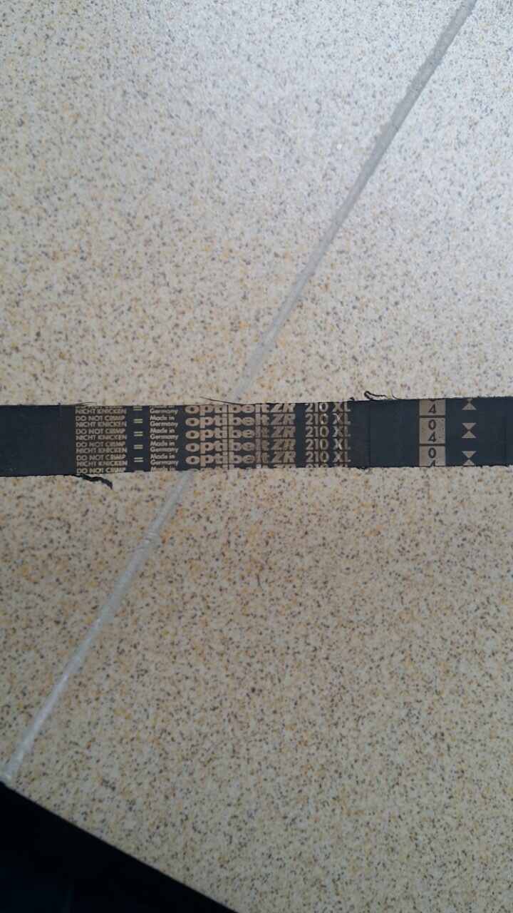 210XL−025 