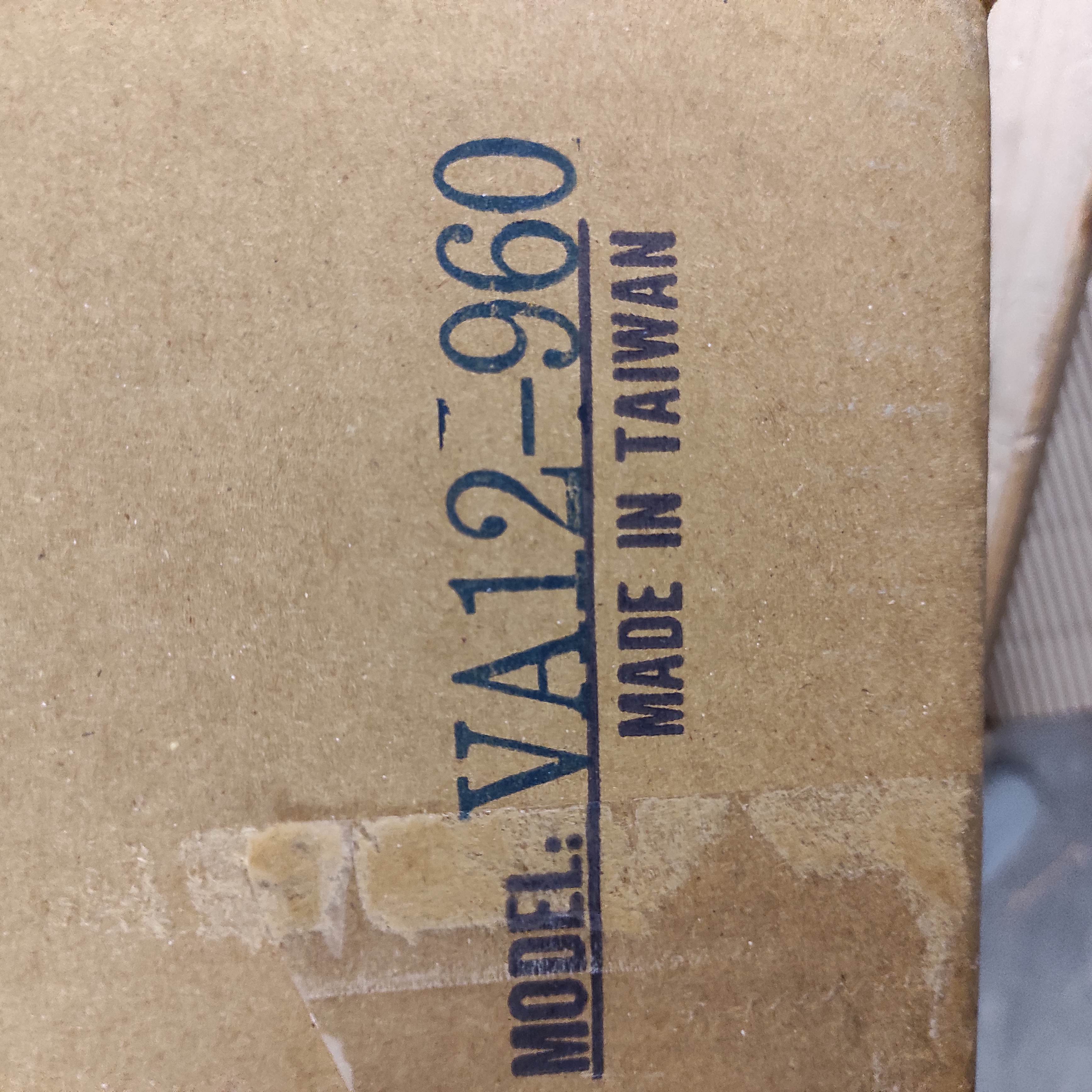 VA12-960