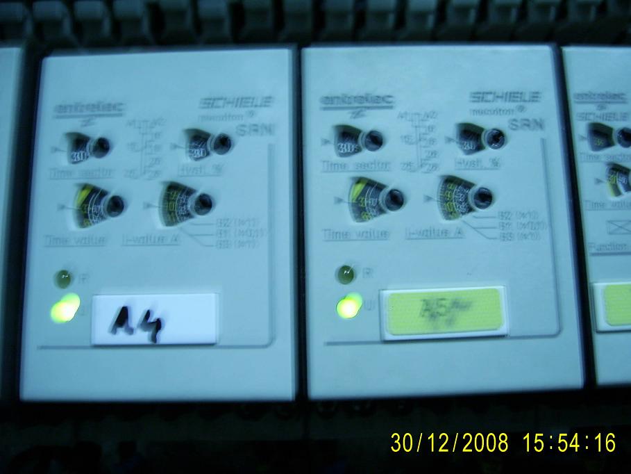 SRN 2.413.571.28 obsolete, replacement 1SVR730841R0500  CM-SRS.22S 