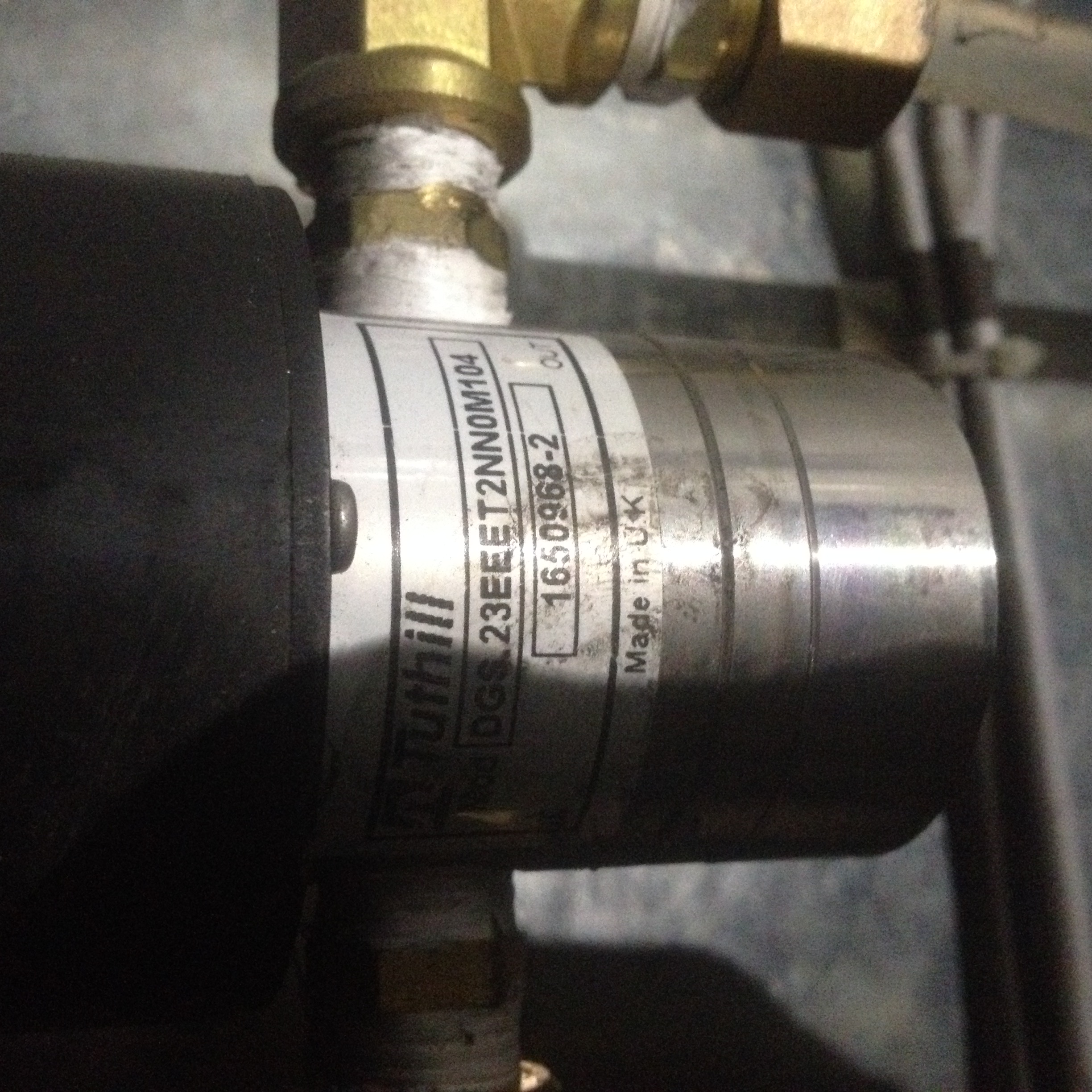 DGS.23EEET2NN00000+M104  