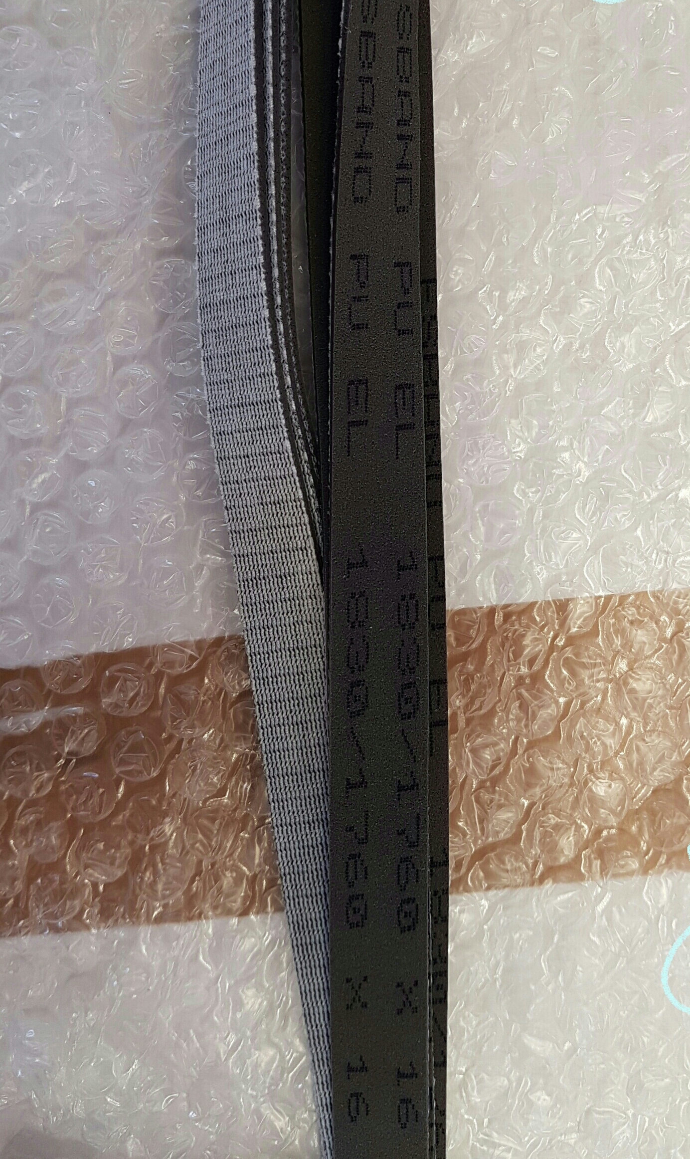 01057347  