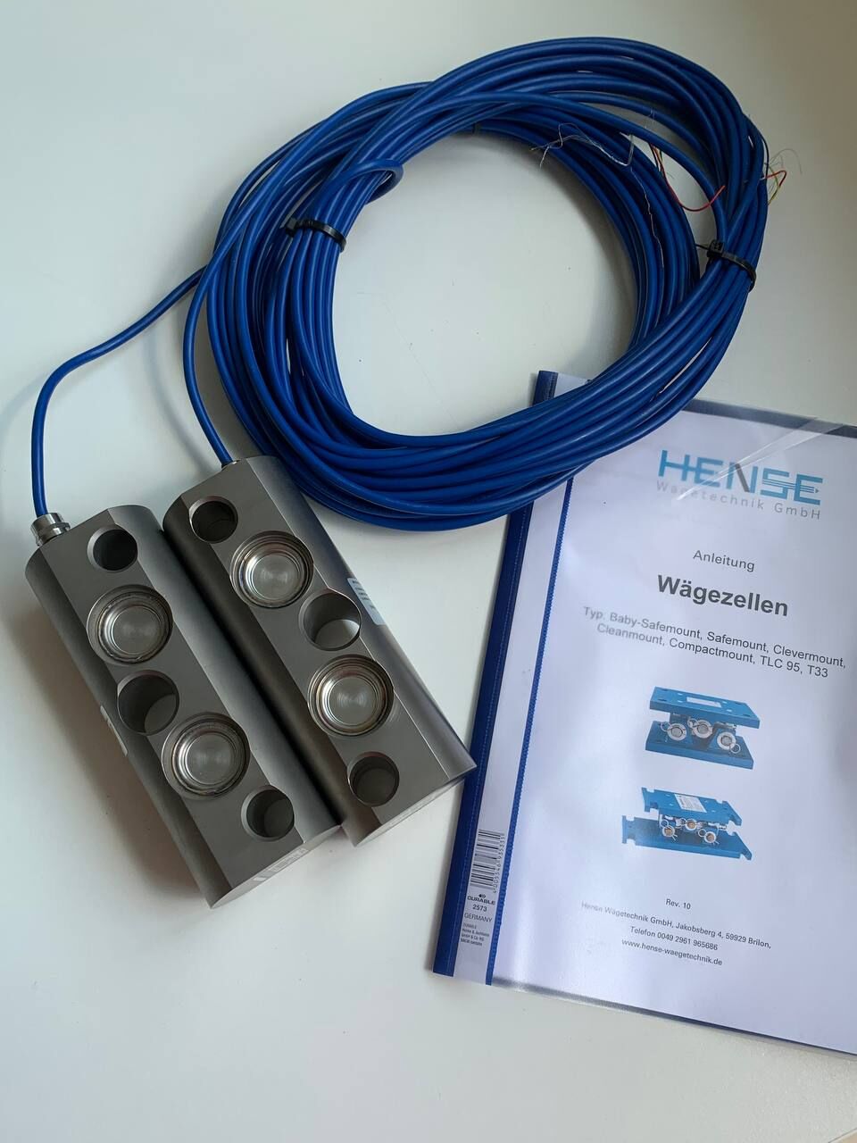 HW1WZ-SM30TWZ000