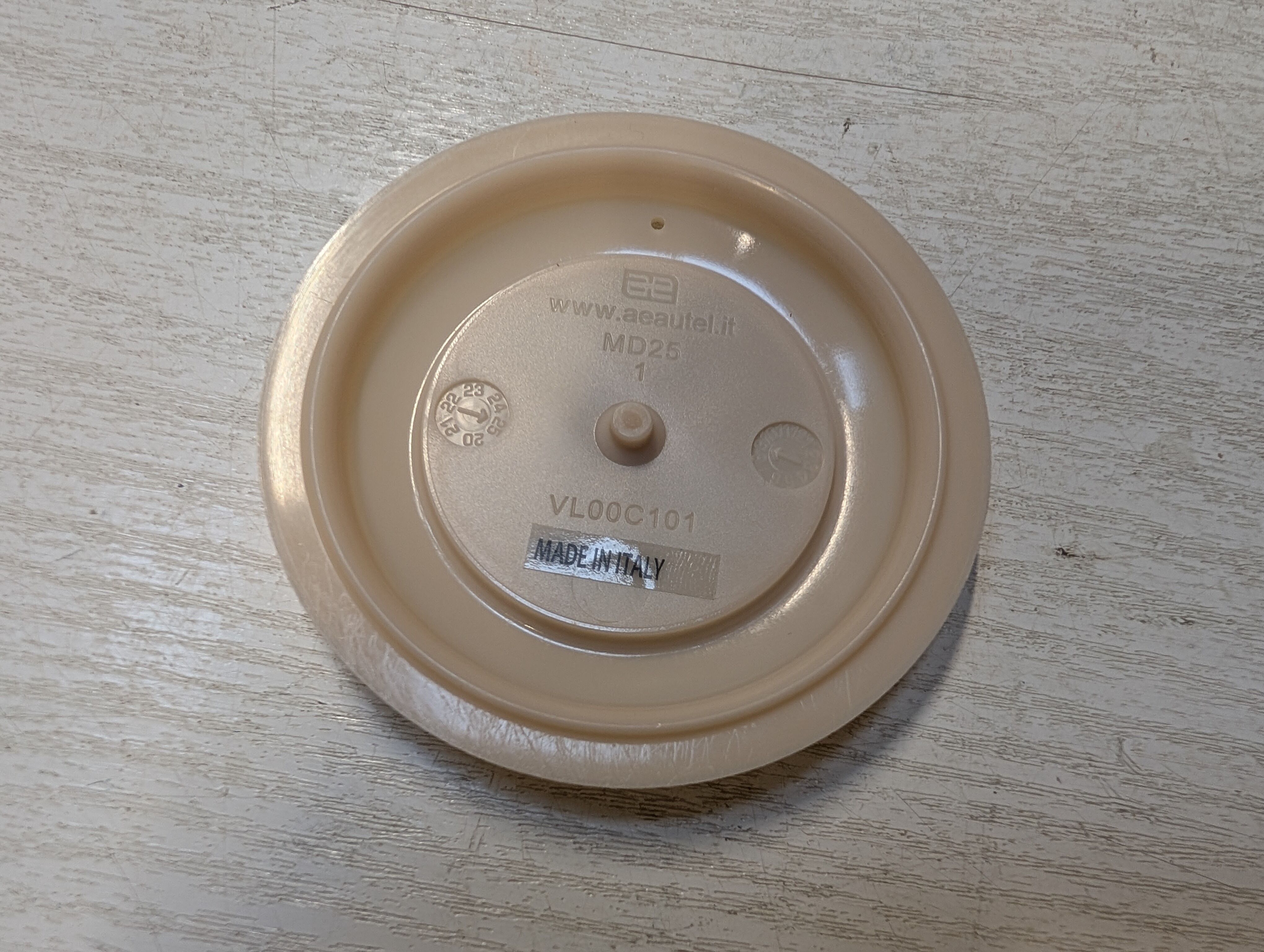VL00C101
