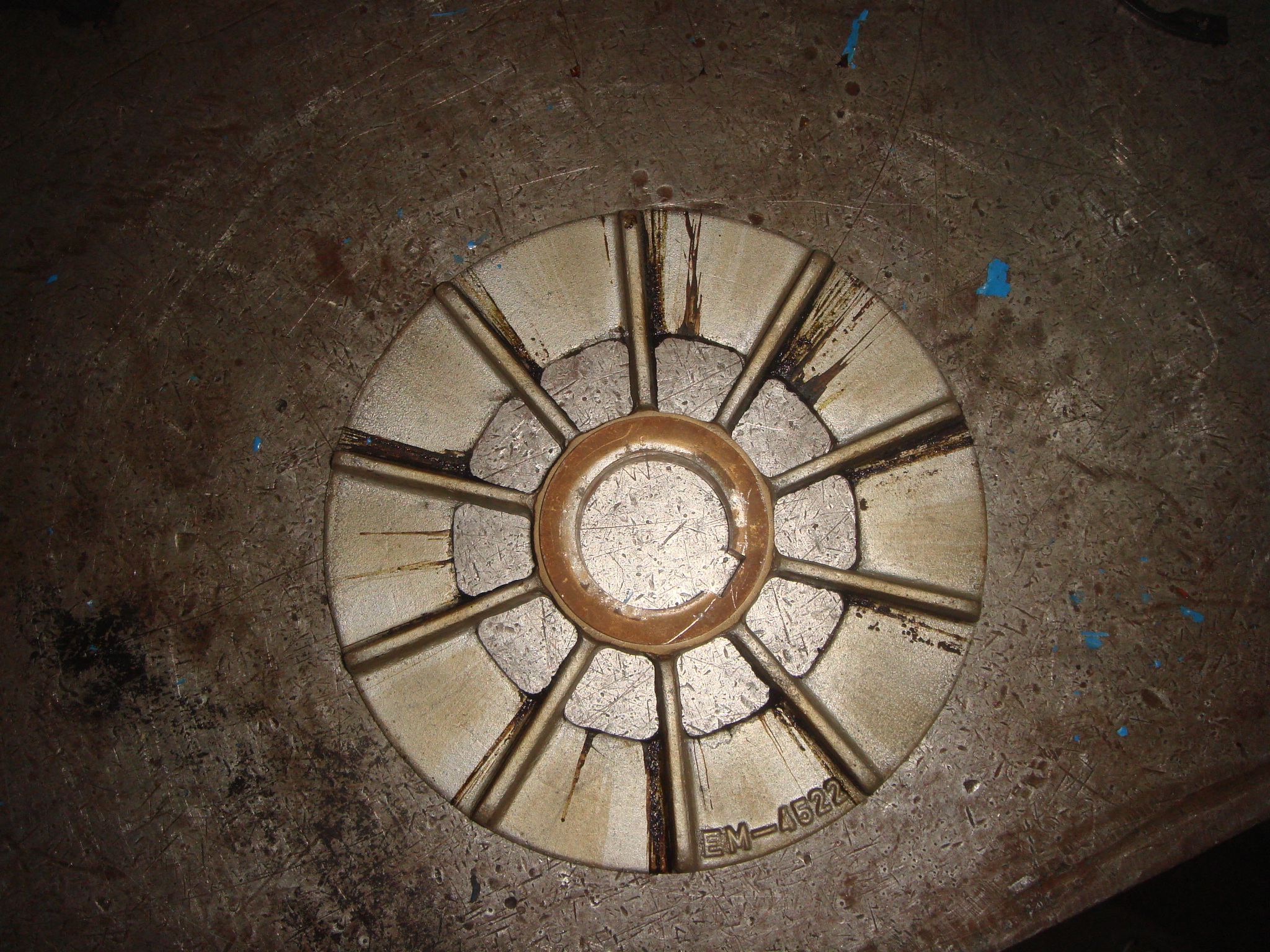 EM-4522 
