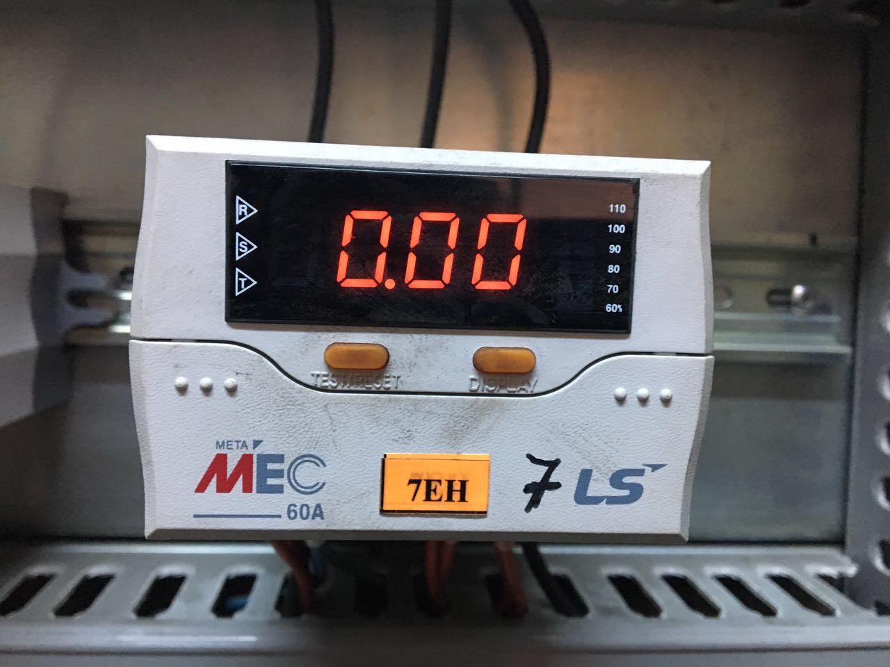 DMP60I 