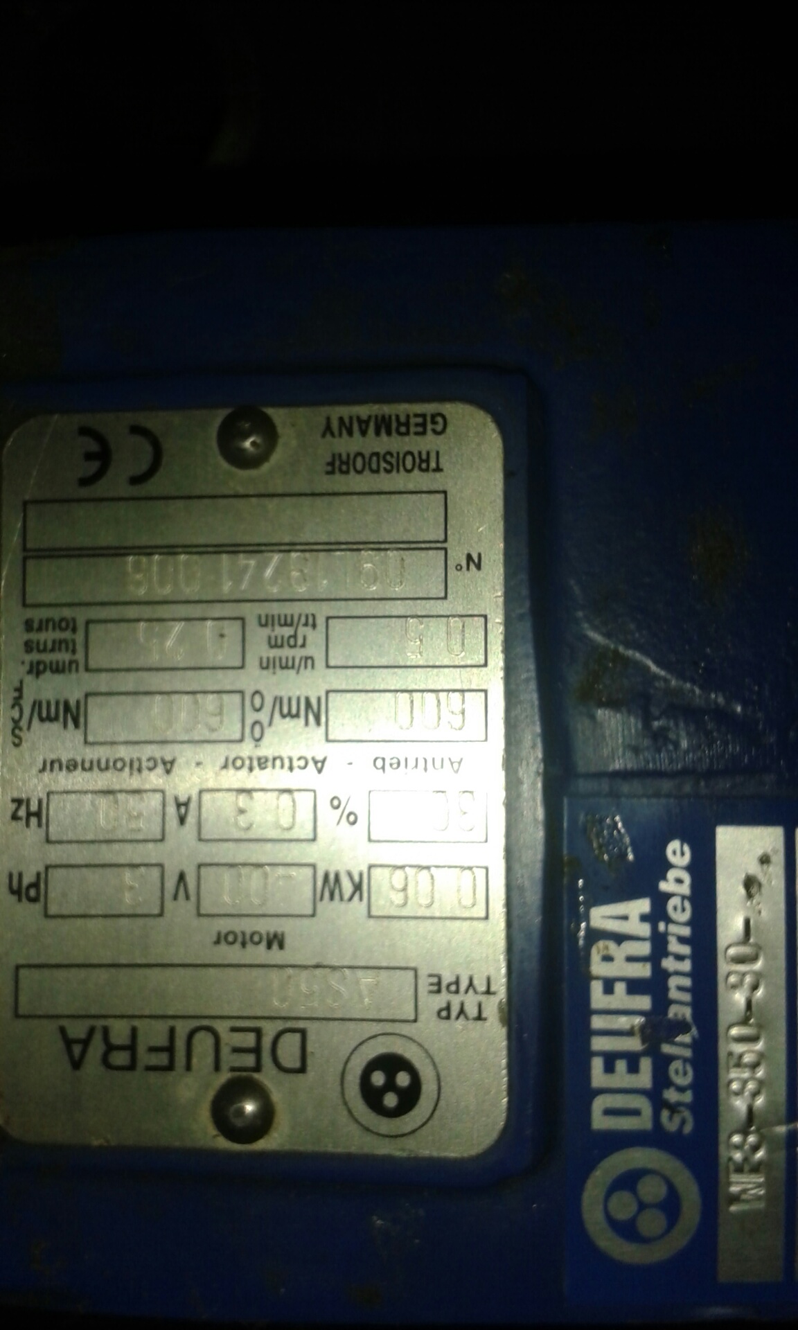Obsolete 09L18241 006 replaced by SQ60 