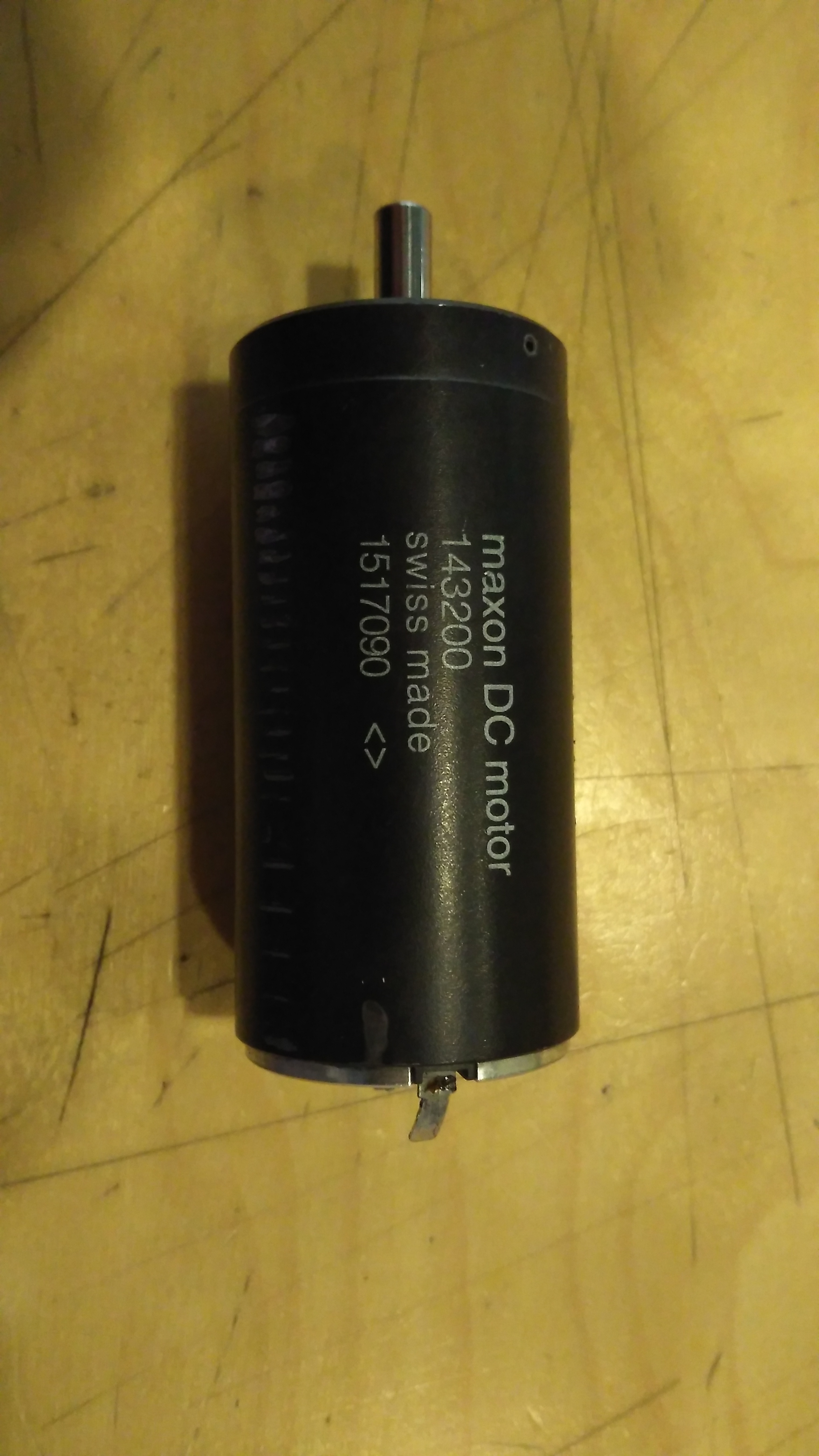 143200 swiss made 1517090 (OEM) 