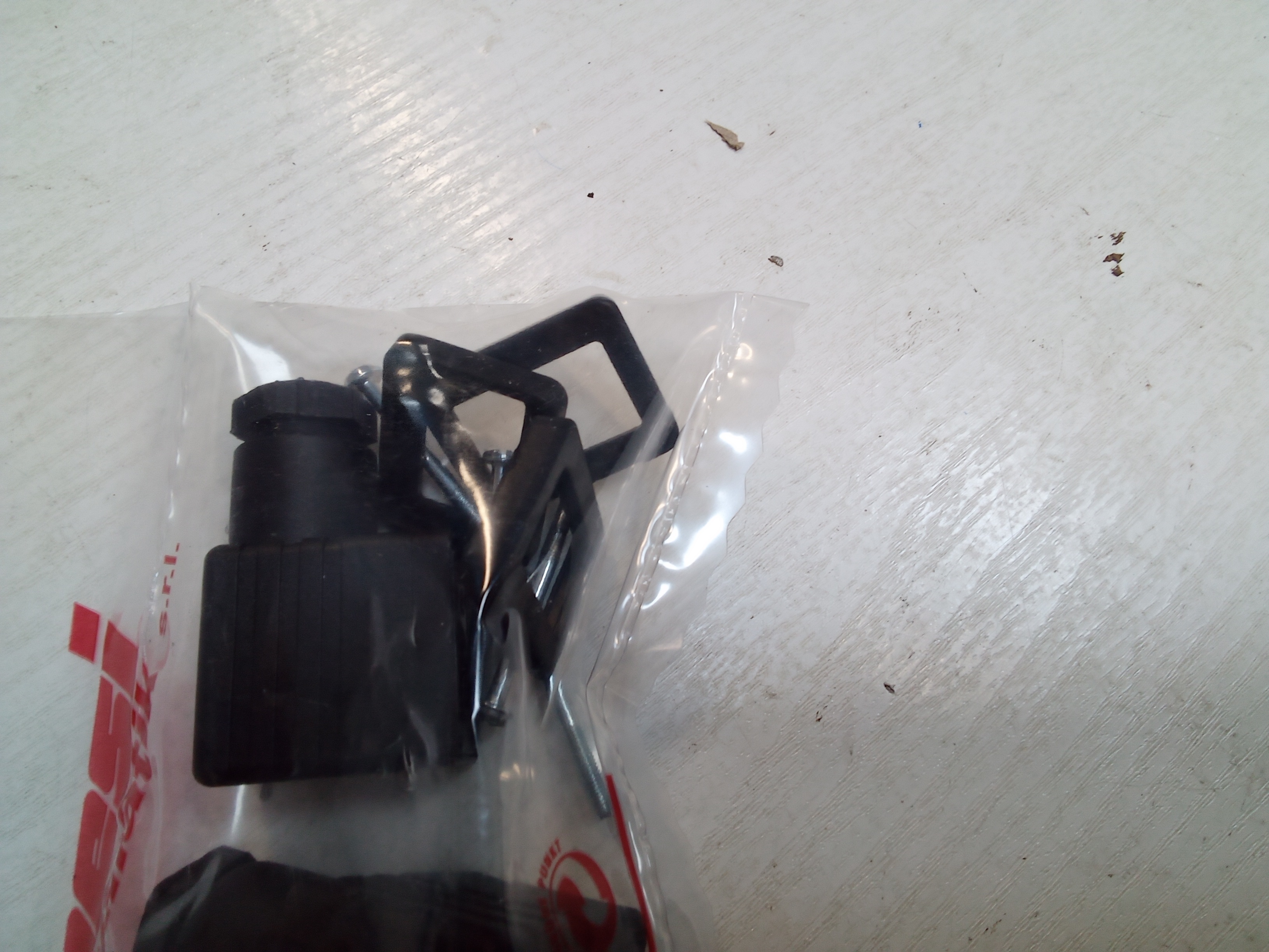 CNN1 / E-TYPE COIL CONNECTOR