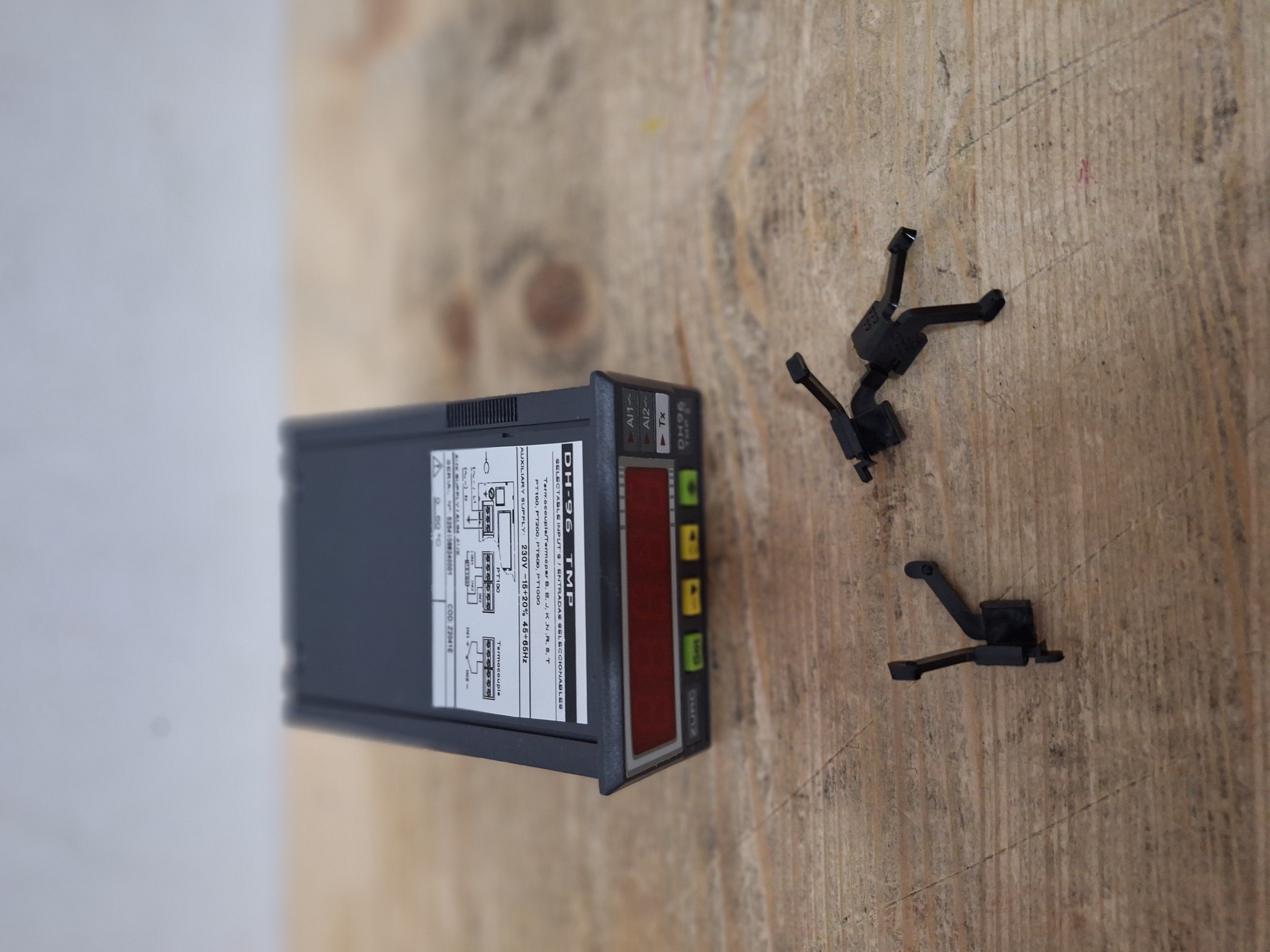 DH96TMP 230V