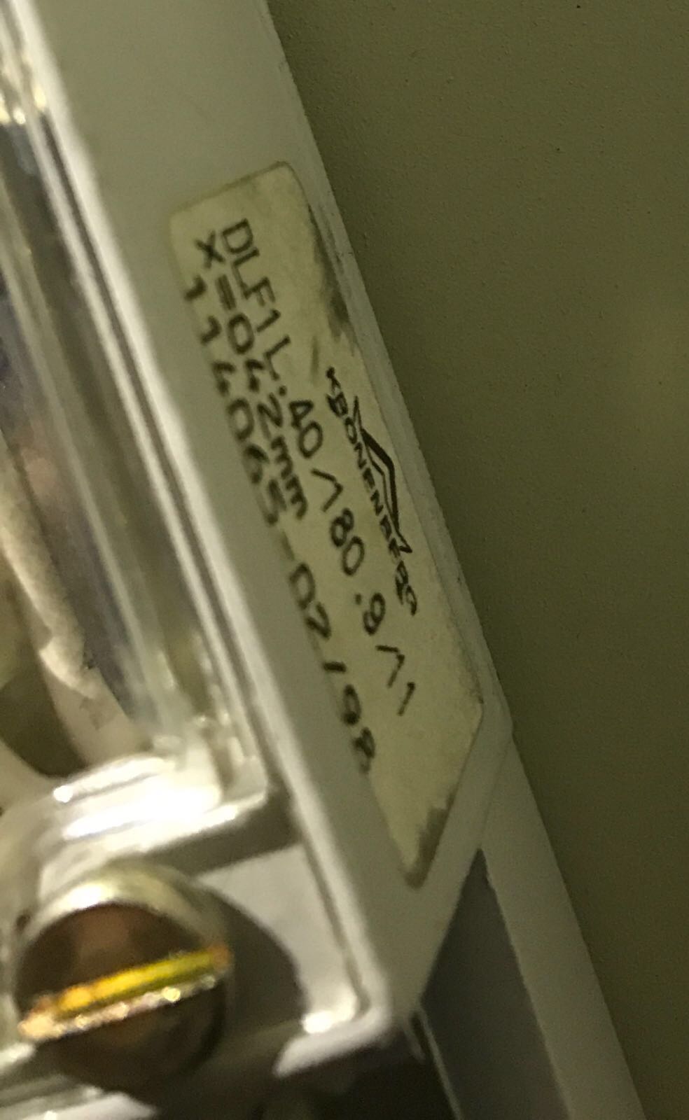 DLF1L-X42(u).40/180.9/11