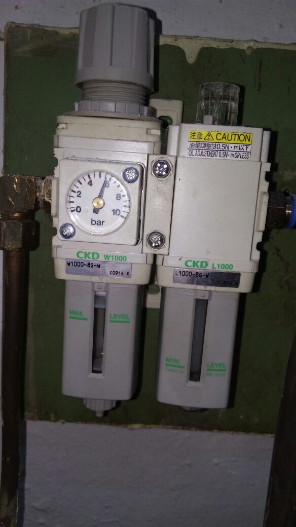 L1000-8G-W