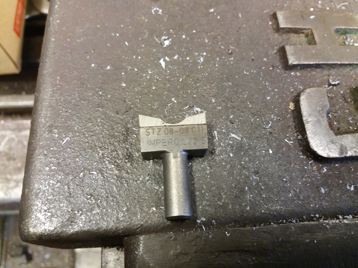 STZ08-08C11