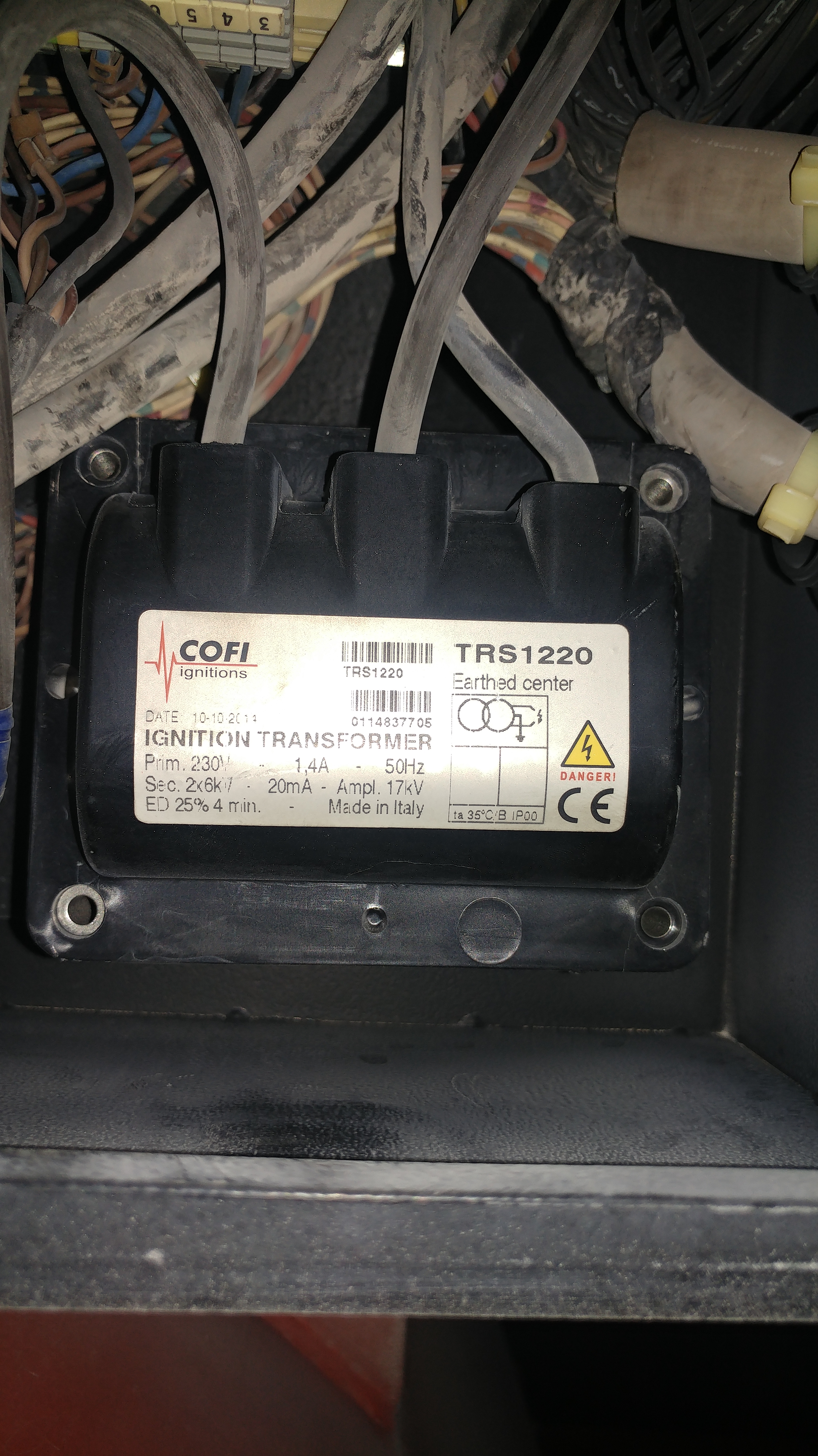 TRS1220