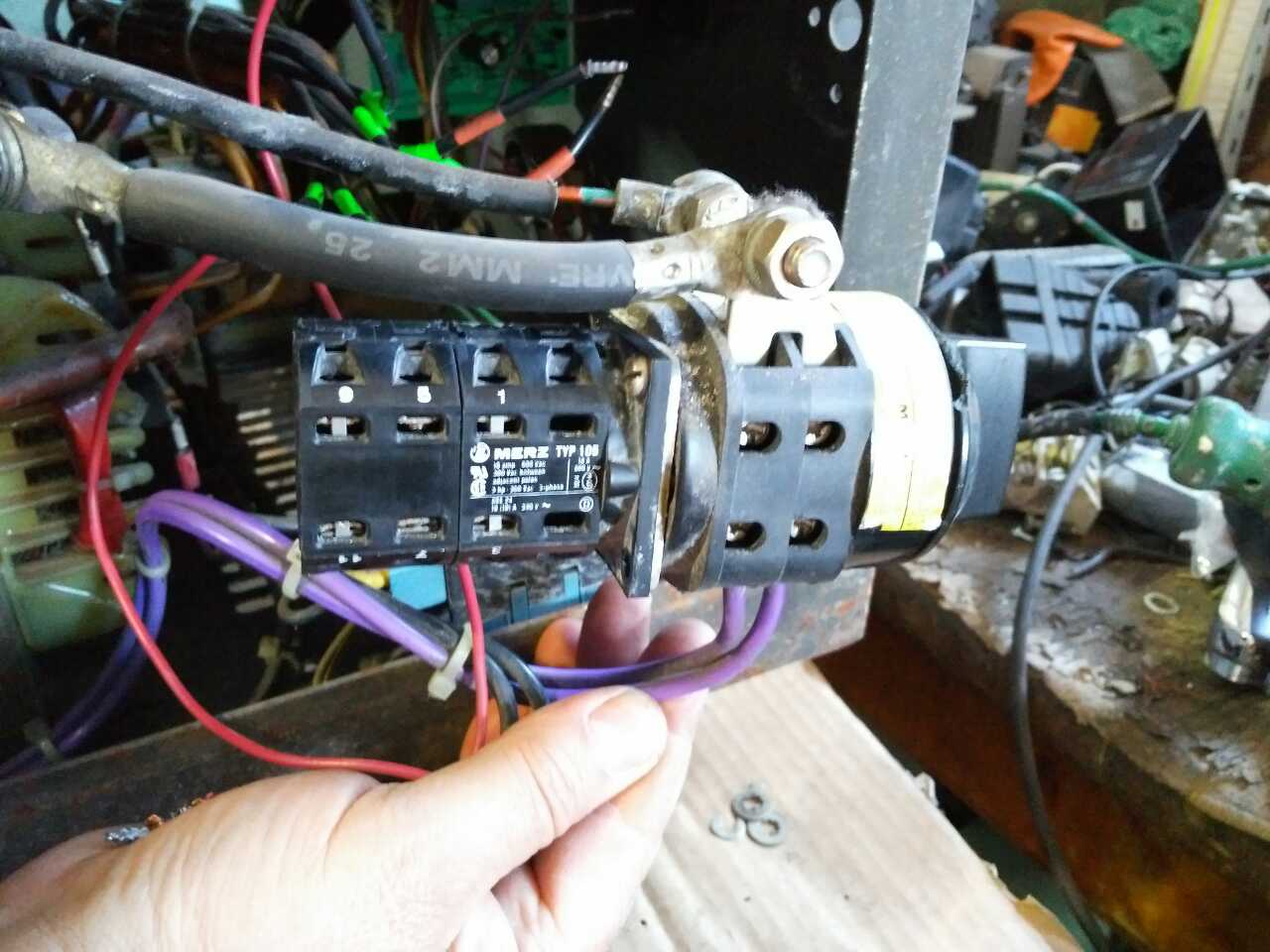 2421010047