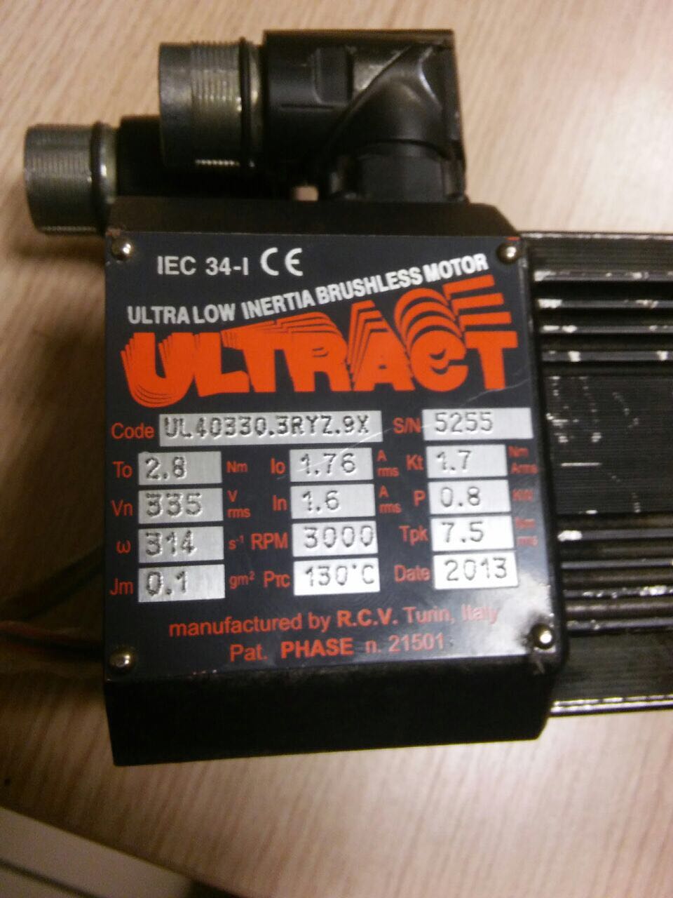 UL 40330-3RYZ.9X