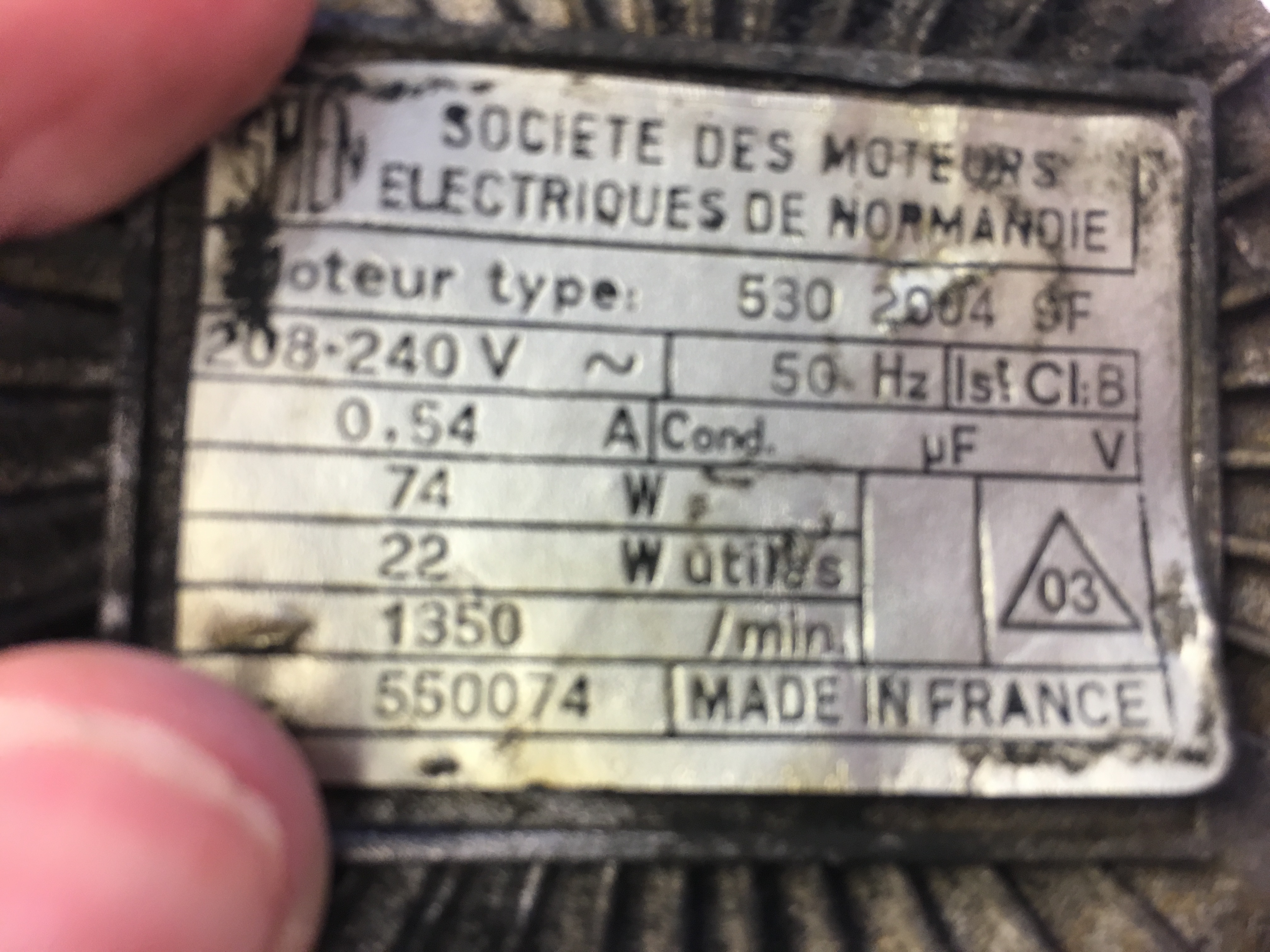 530 2004 SF obsolete, replaced by 30KFB4004 8668733 "550123" *5302471* HELICE D250MM or 30KFB4004 8668734 "550123" *5302471* HELICE D300MM 