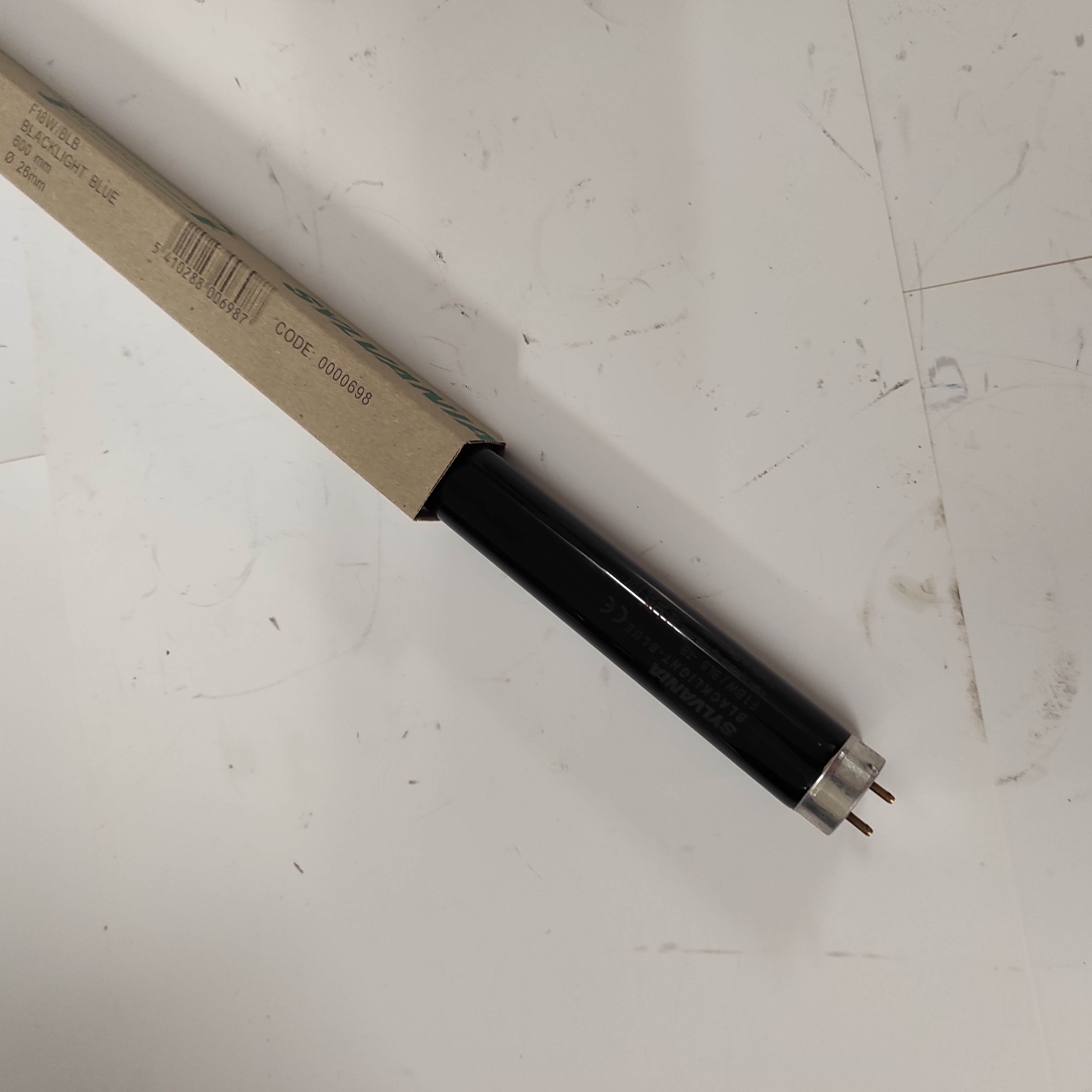 600UV18