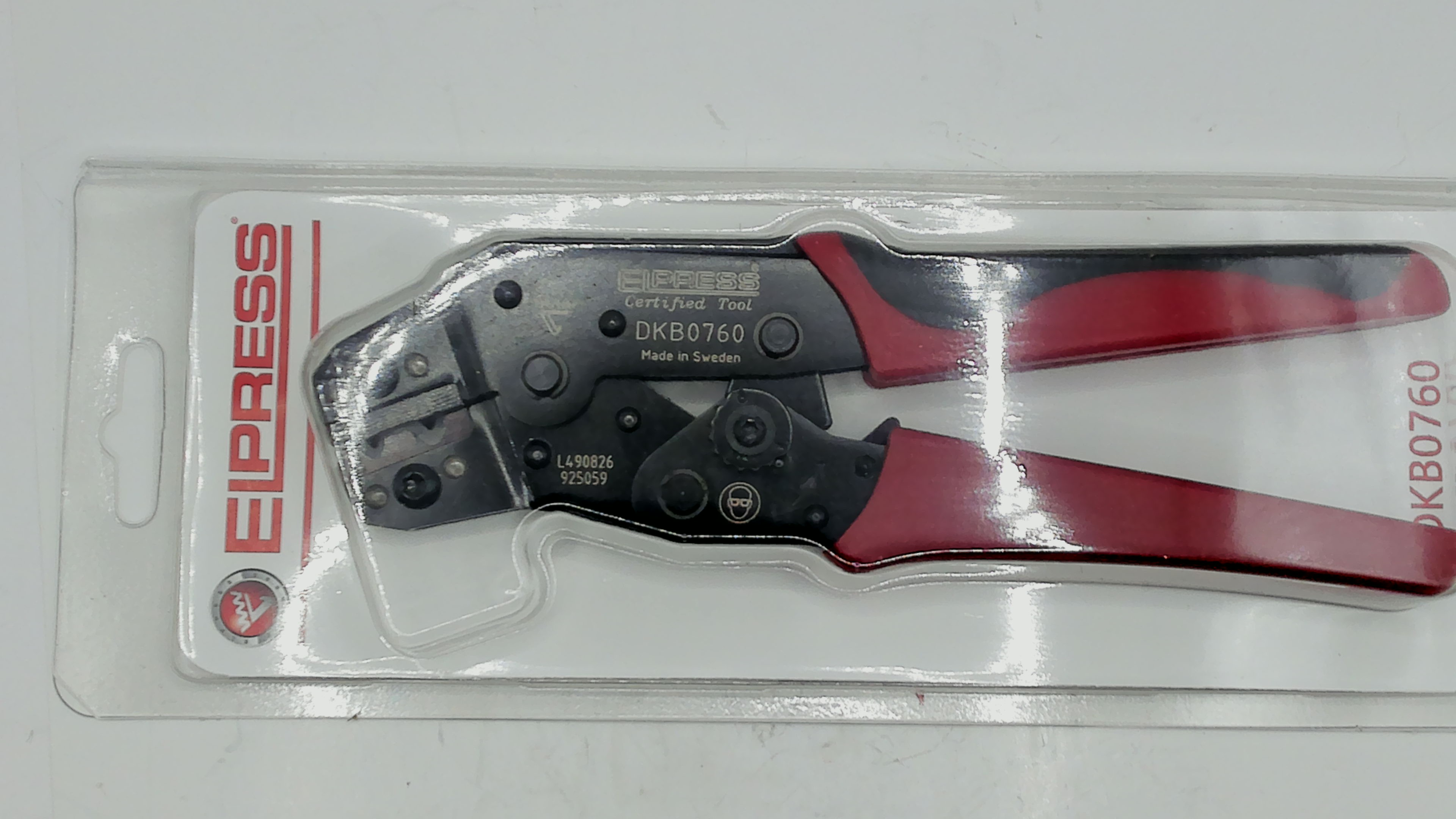 DKB0760