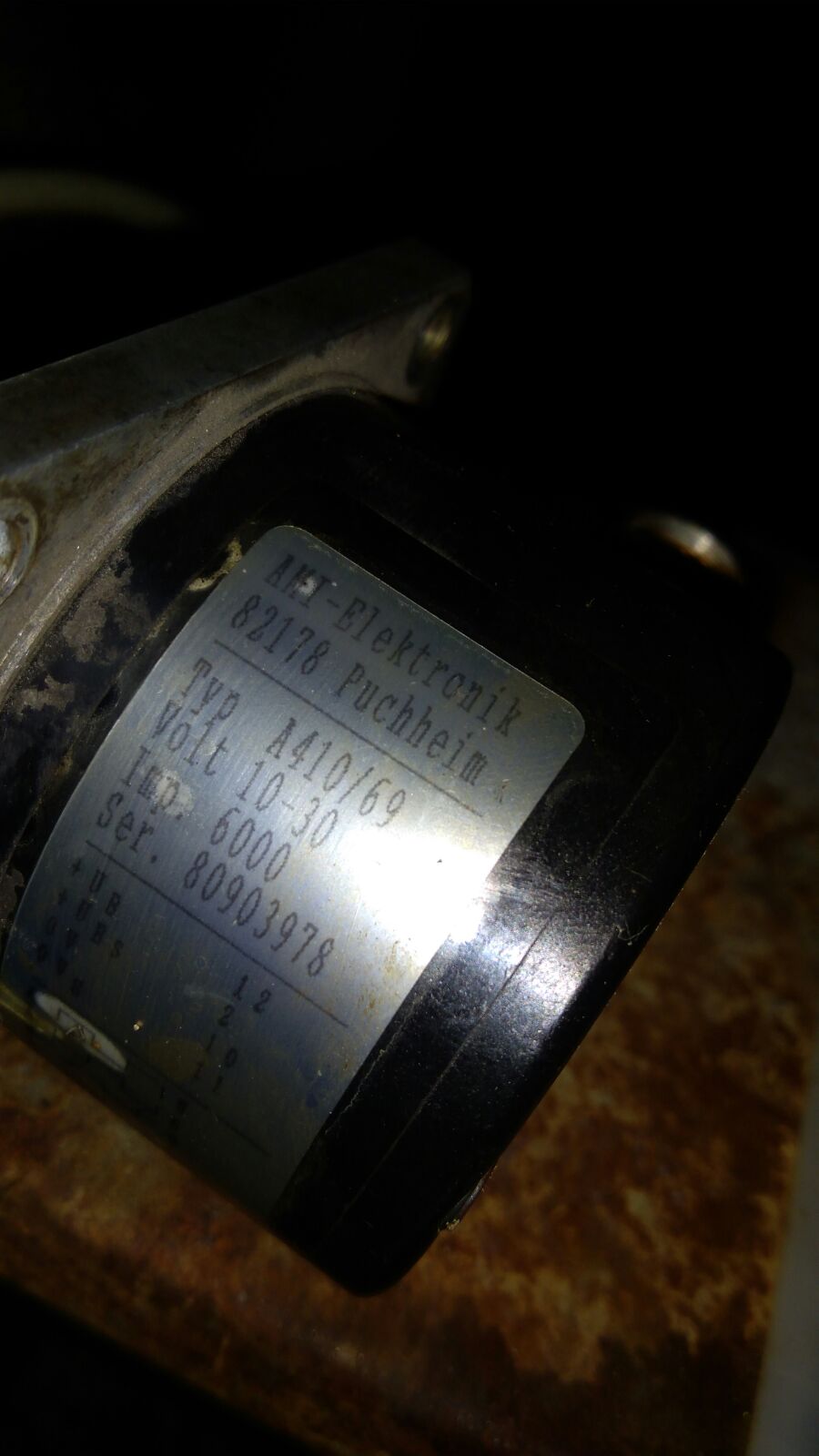 A410/069-6000 Imp. 10-30 VDC 