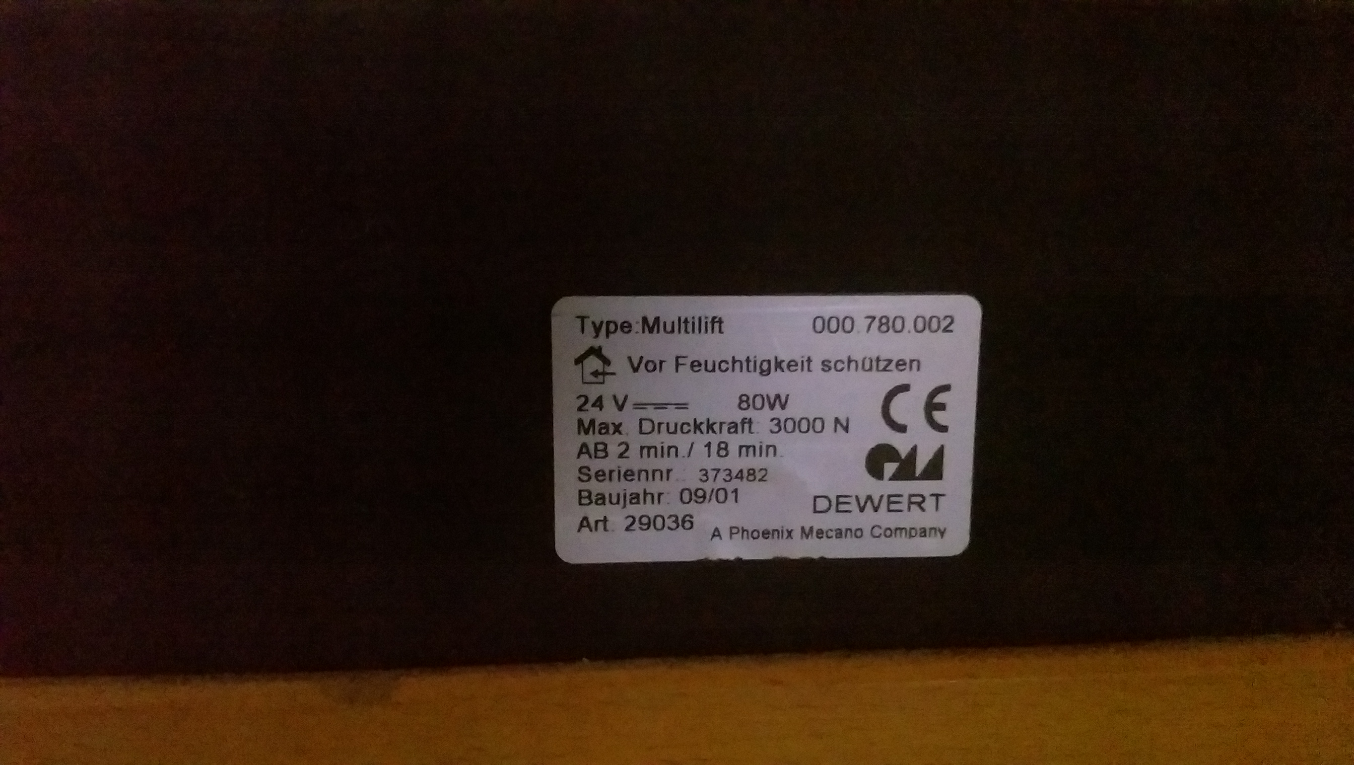 ML 695-498/-/--/NUT/- 