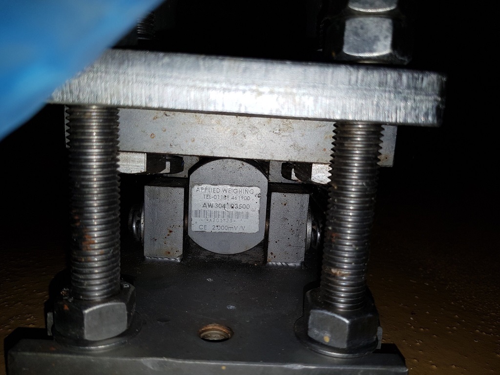AW304/03500