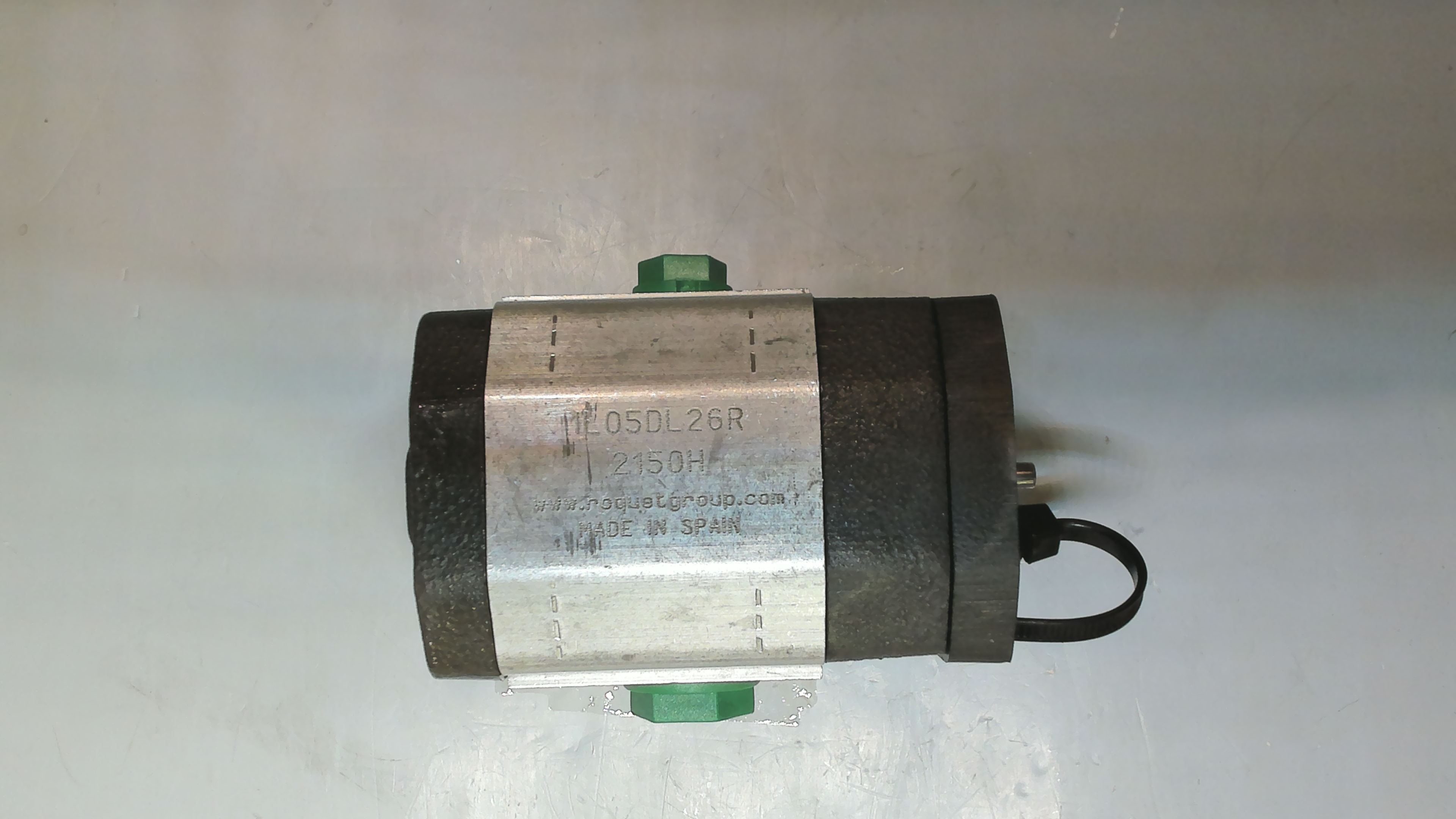 1L05DL26R ( right turning )