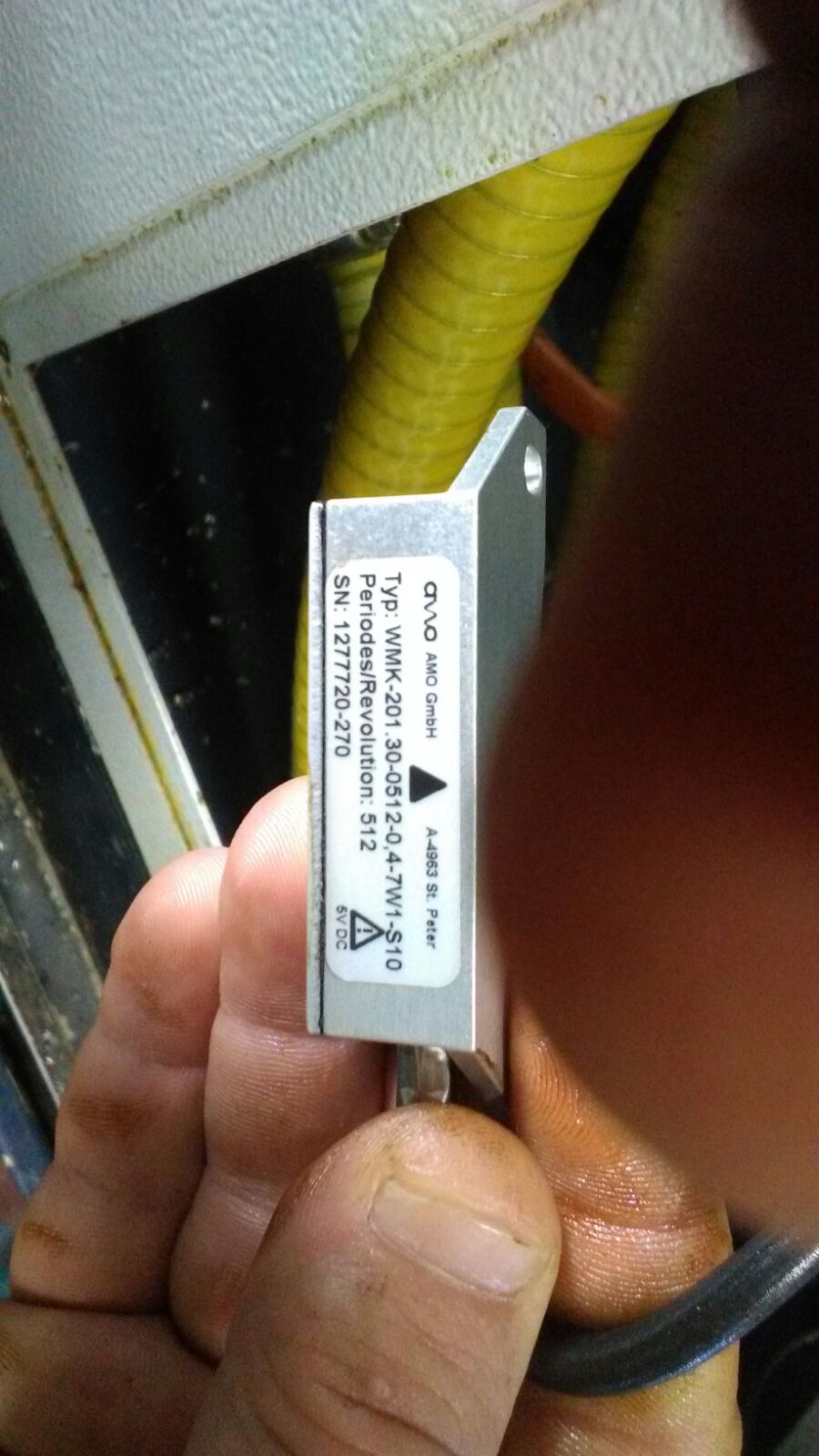 WMK-201.30-0512-0,4-7W1-S10