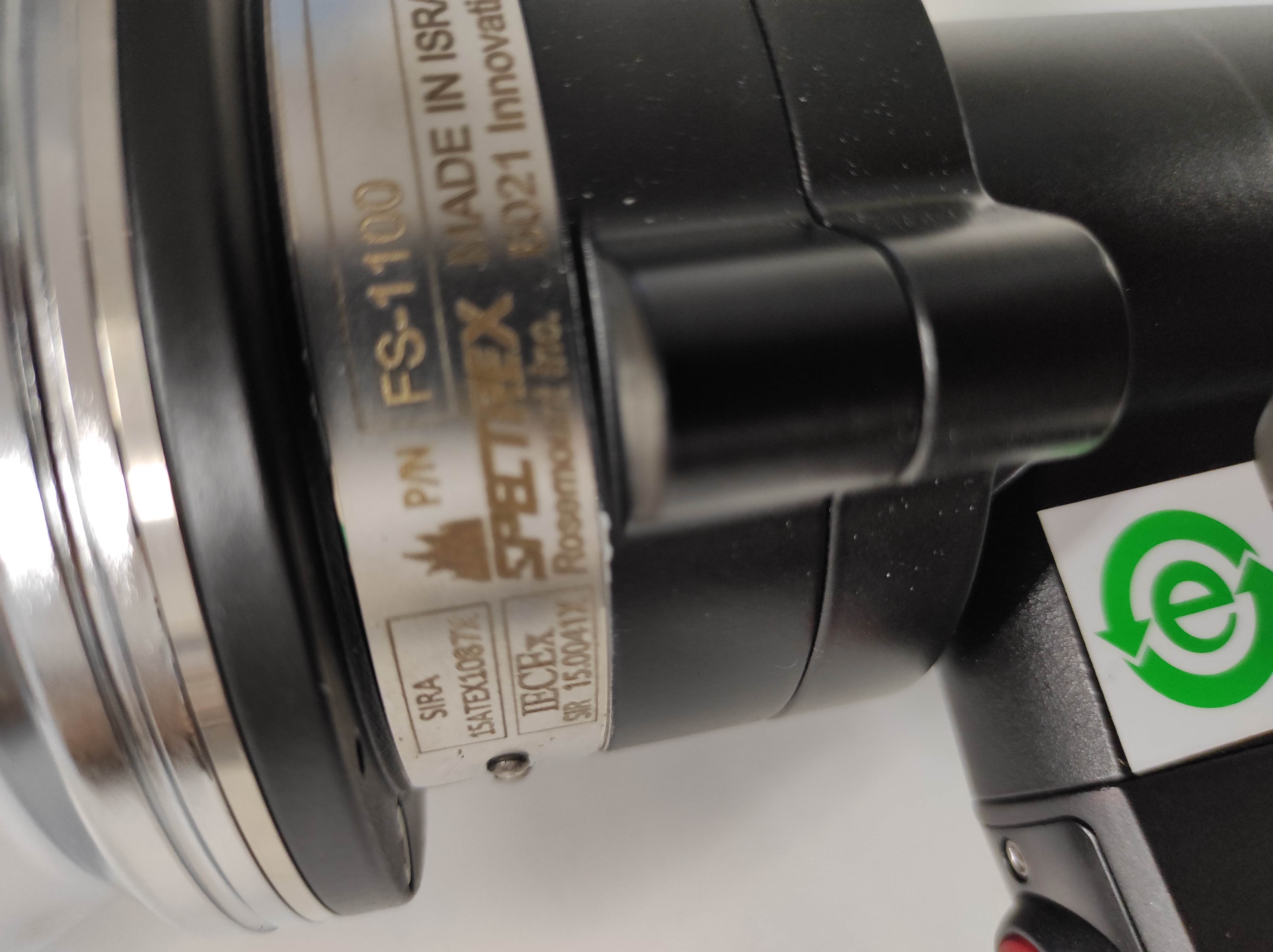 FS-1100 // UV-380114-1