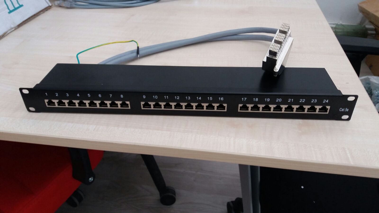 C39334-Z102-E4 
